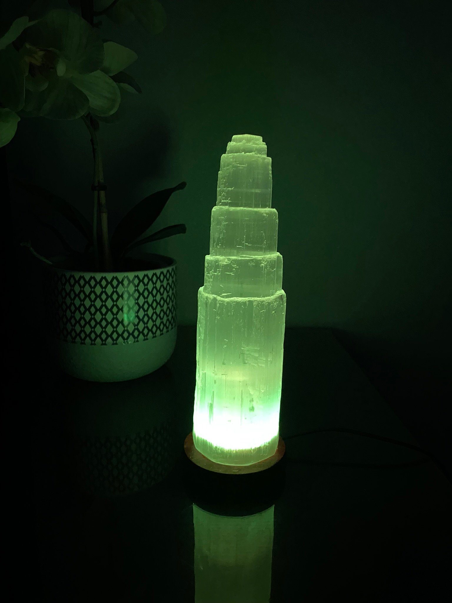 Tischlampe Farbwechsel Lampe Nachttischlampe Heimtex LED tischleuchte Selenite Kristall Turm lampe