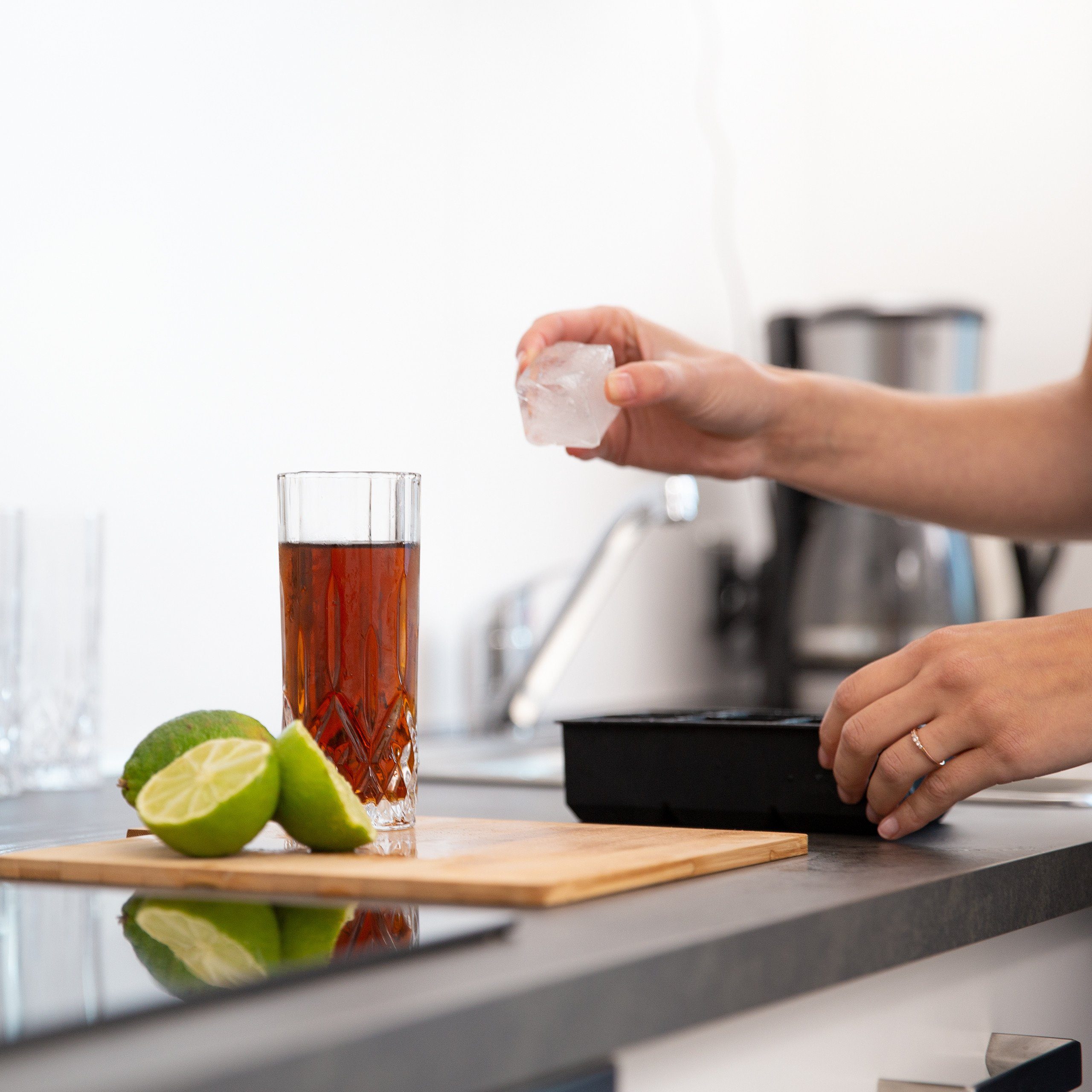 relaxdays Eiswürfelbehälter 3x Eiswürfelform Silikon 5 cm, Silikon