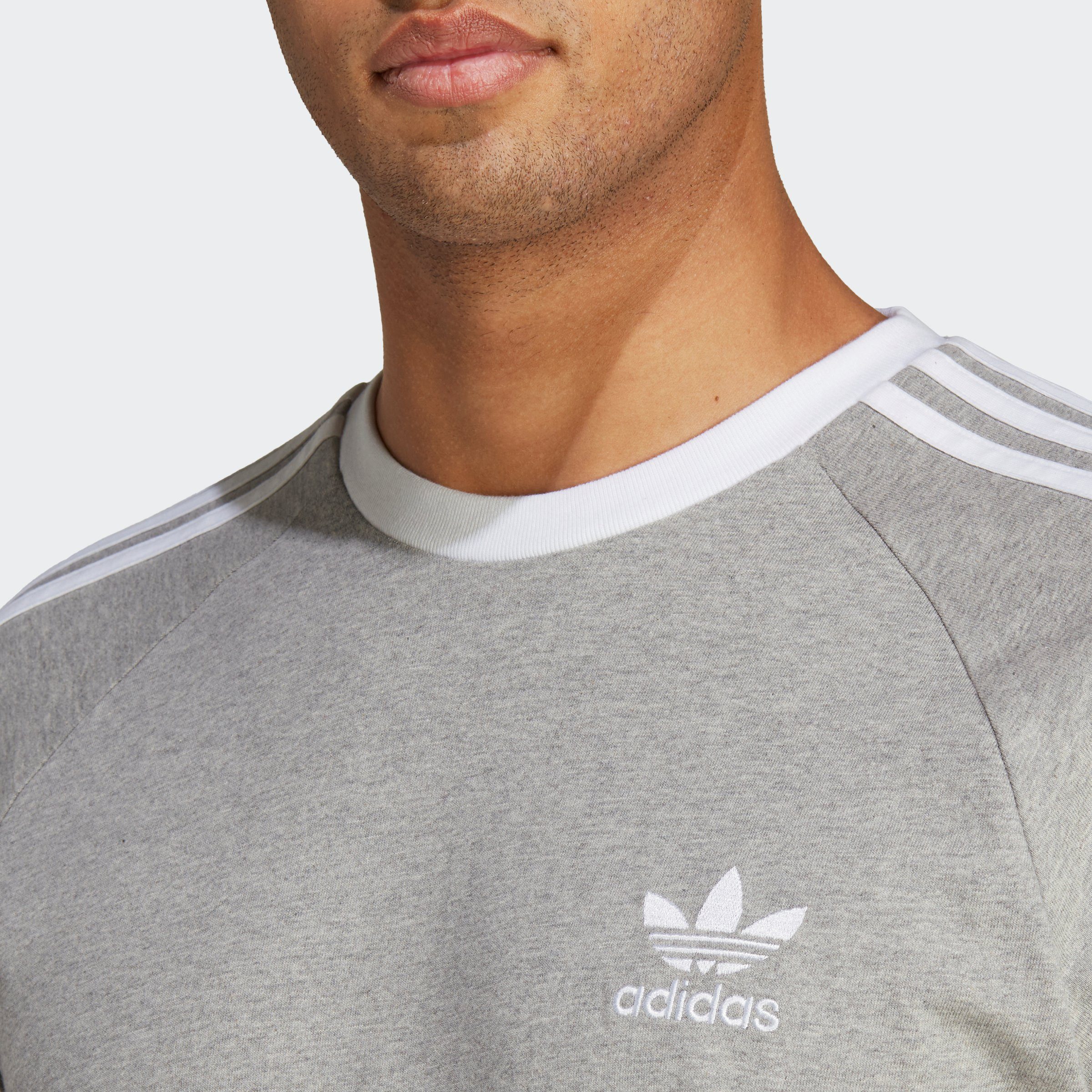adidas Originals T-Shirt 3-STRIPES TEE schmale Passform, Kurzarm, mit kontrastierendem Saum, aus Baumwolle