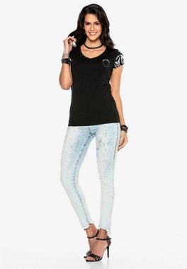 Cipo & Baxx Slim-fit-Jeans mit coolen Nieten