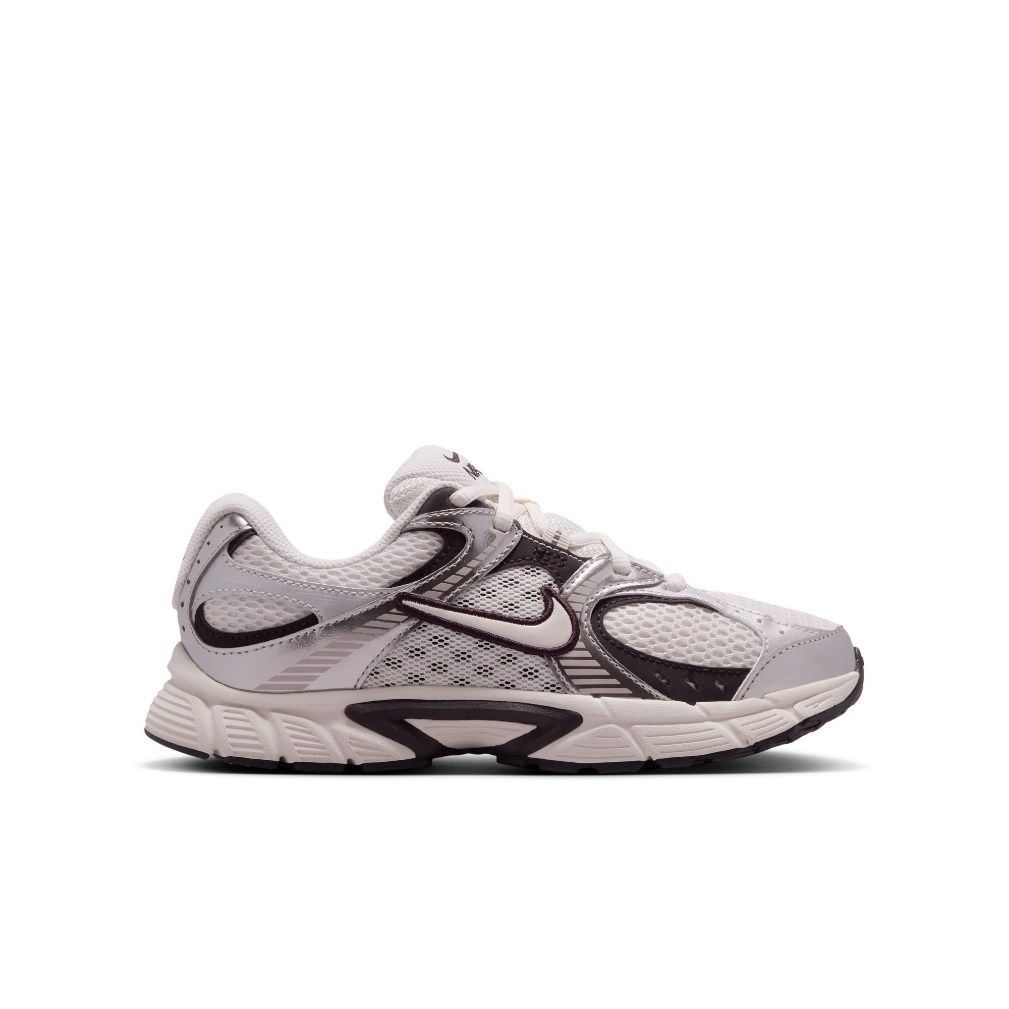 Nike Sportswear V5 RNR (GS) Sneaker inspiriert vom Design des Y2K Nike Vomero 5 für Jugendliche