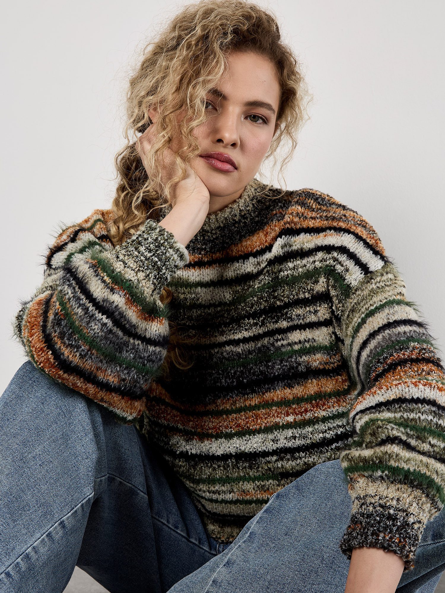 Apricot Rundhalspullover Streifenpullover, in kuscheliger Ware