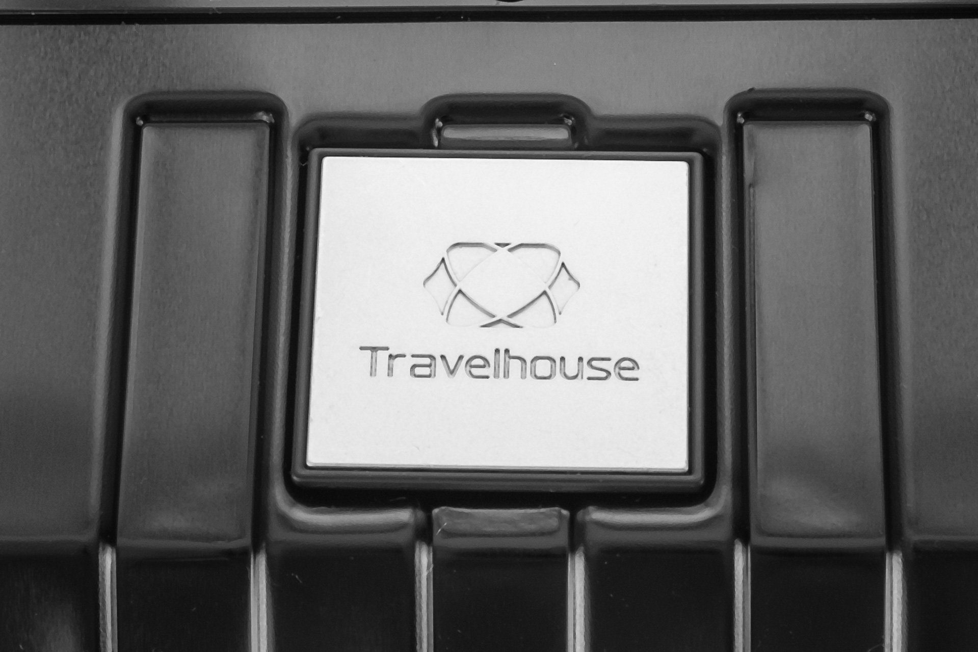 Travelhouse Hartschalen-Trolley Tokyo, 4 Rollen, Aluminium günstig online kaufen