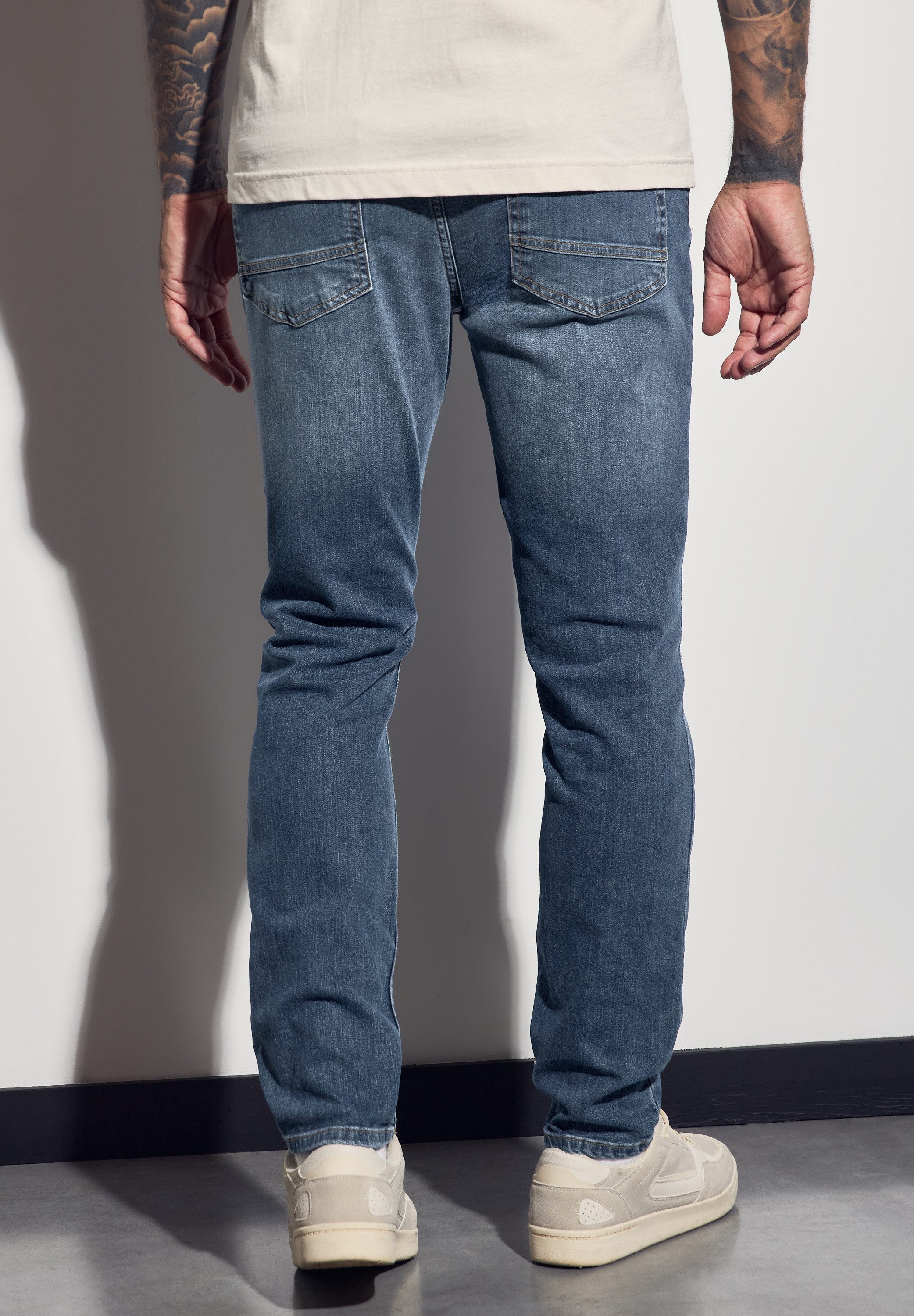 STREET ONE MEN Regular-fit-Jeans aus Baumwolle mit Stretchanteil