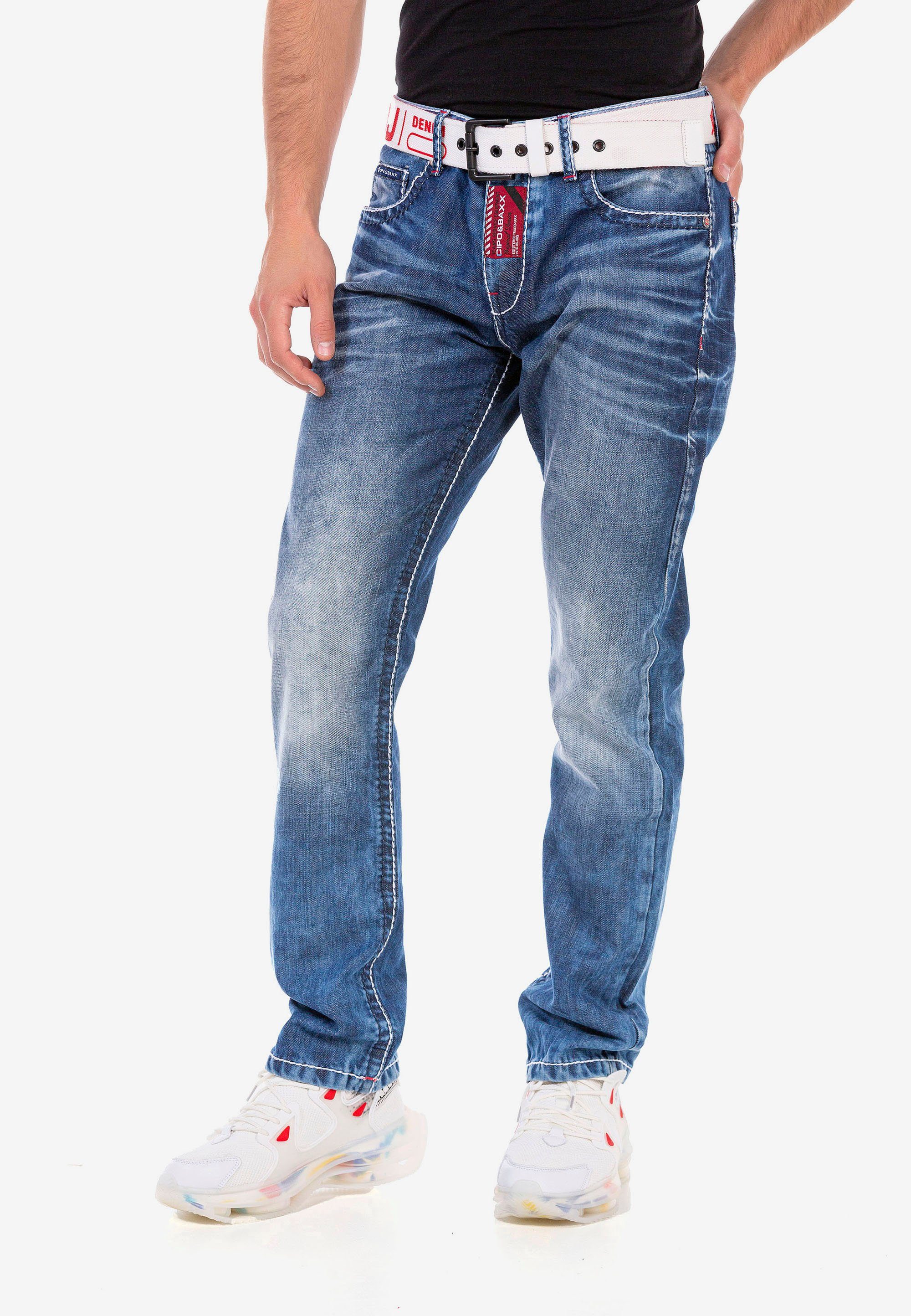 Cipo & Baxx Straight-Jeans trendigen mit Ziernähten