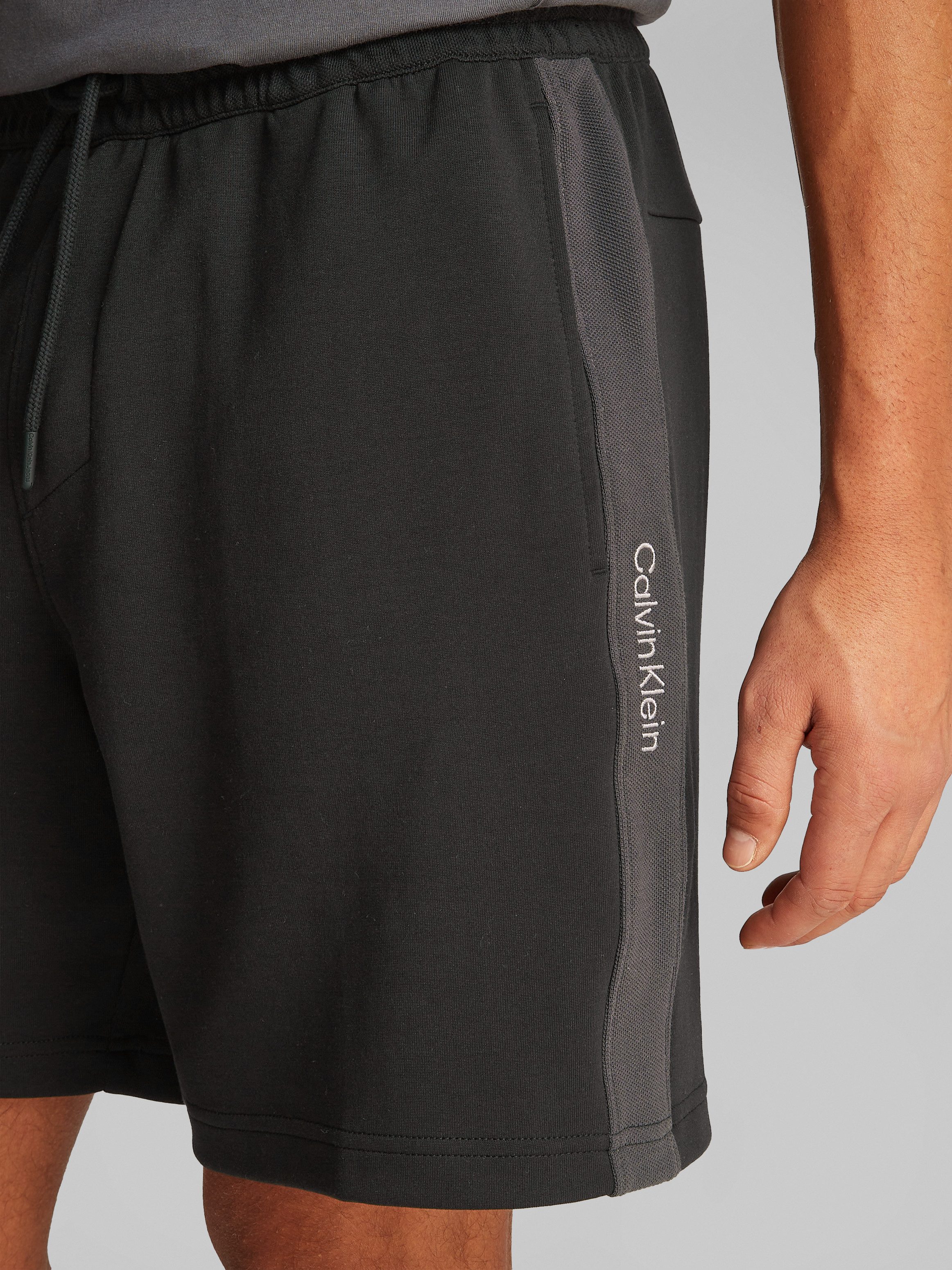 Calvin Klein Jeans Shorts LOGO TAPE günstig online kaufen