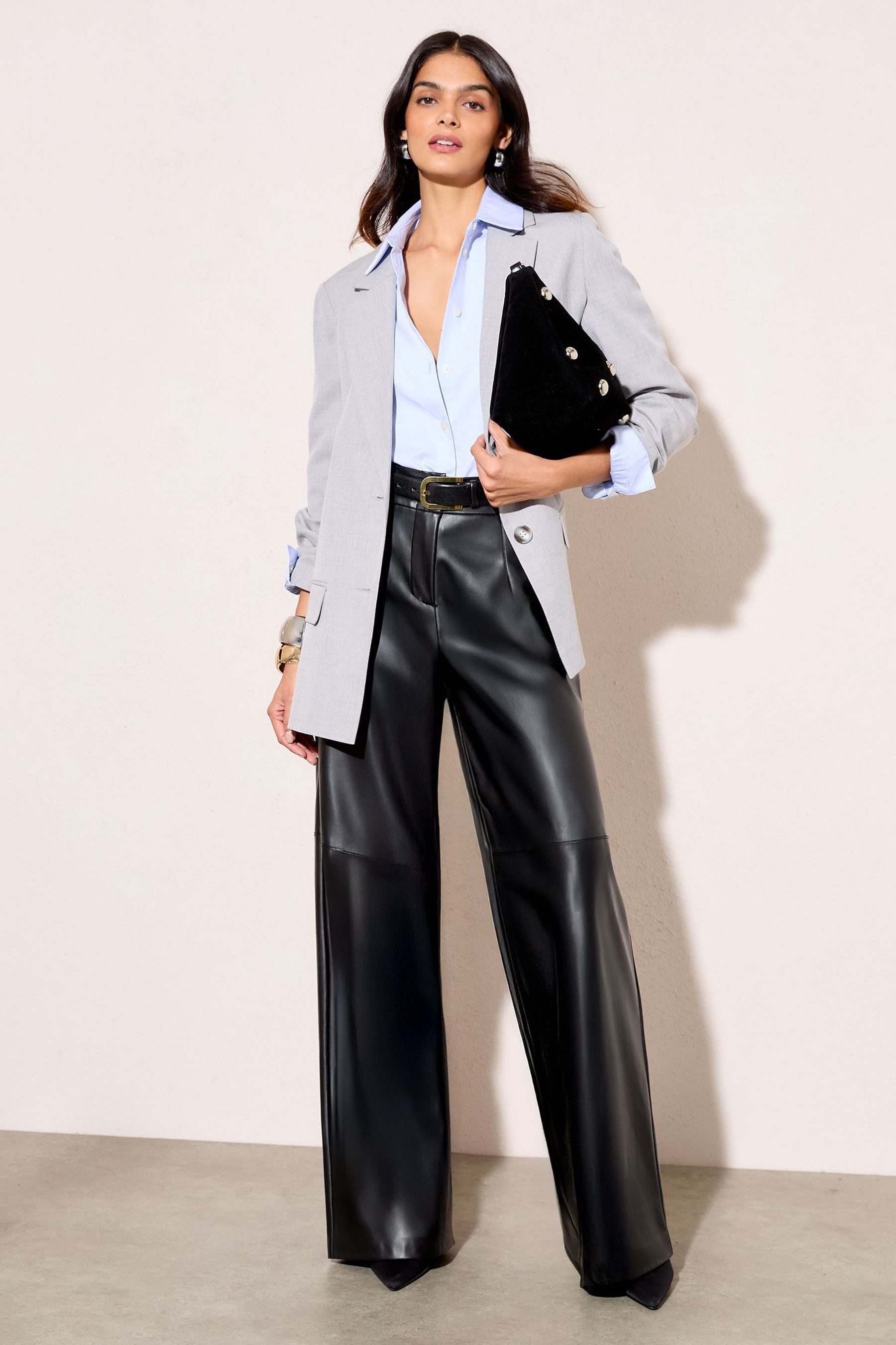 Friends Like These Lederhose Friends Like These X Lucy Mecklenburgh Hose, Reg (1-tlg) – Bild 4 von 4