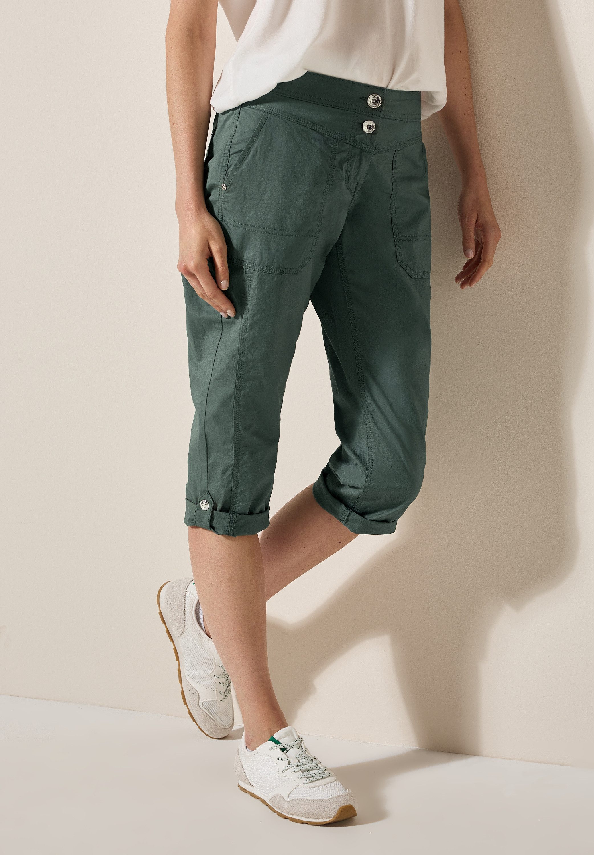 CECIL Caprihose Style New York mit Knopfdetails am Bund
