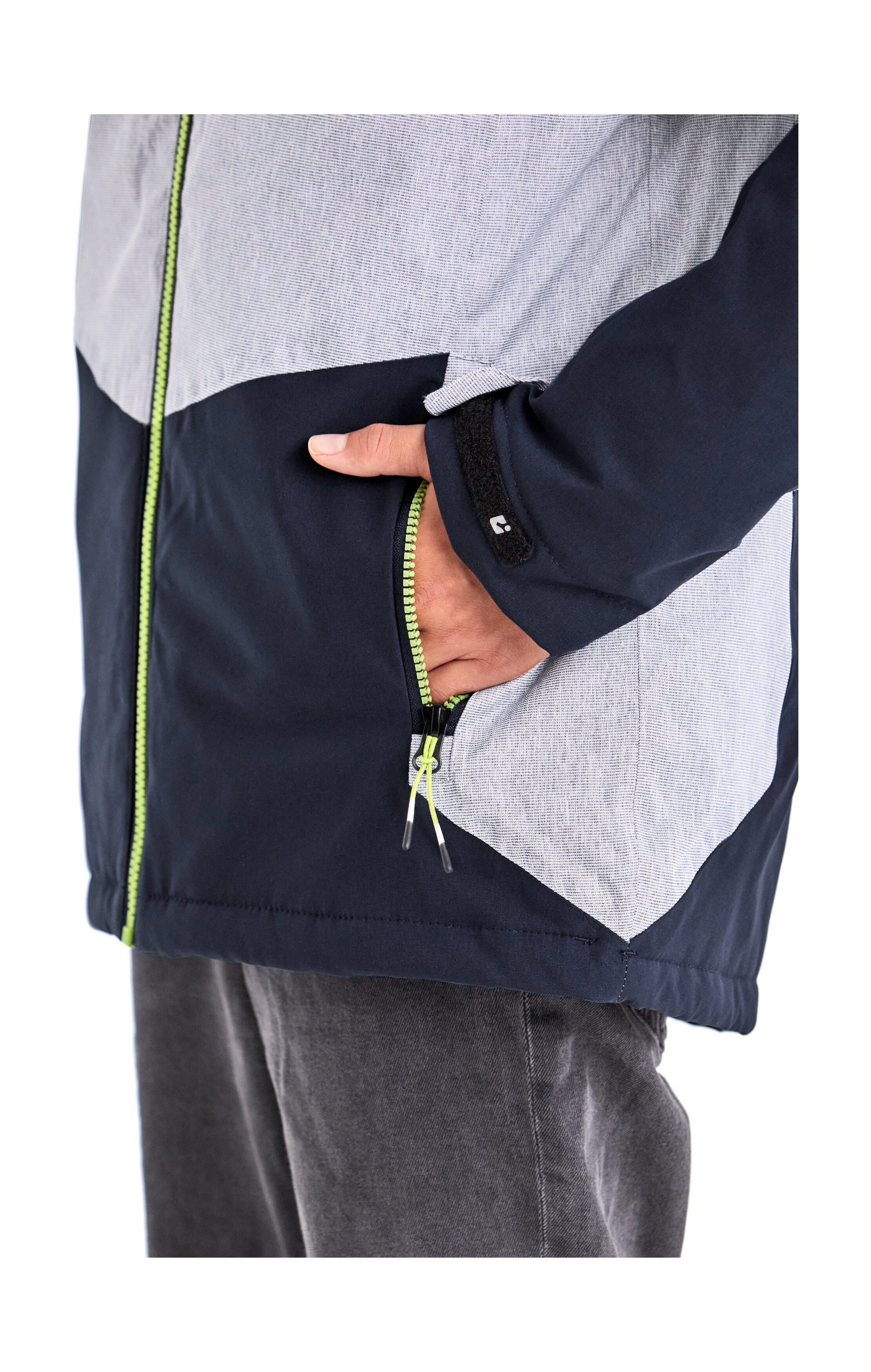 Killtec Skijacke KSW 161 BYS SKI JCKT Wasserdichte, atmungsaktive Skijacke mit abnehmbarer Kapuze