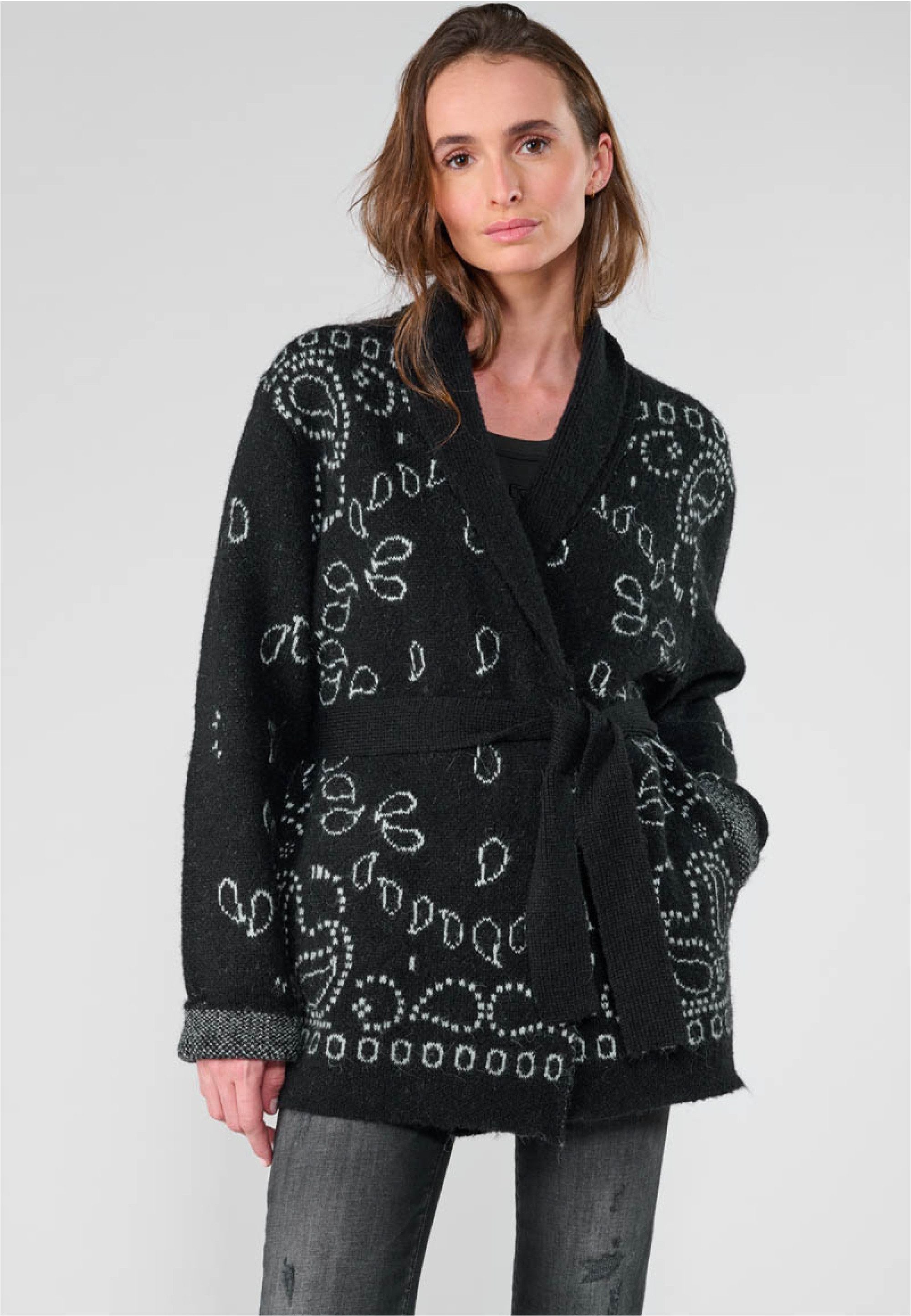 Le Temps Des Cerises Strickjacke BAO mit schönem Allover-Muster