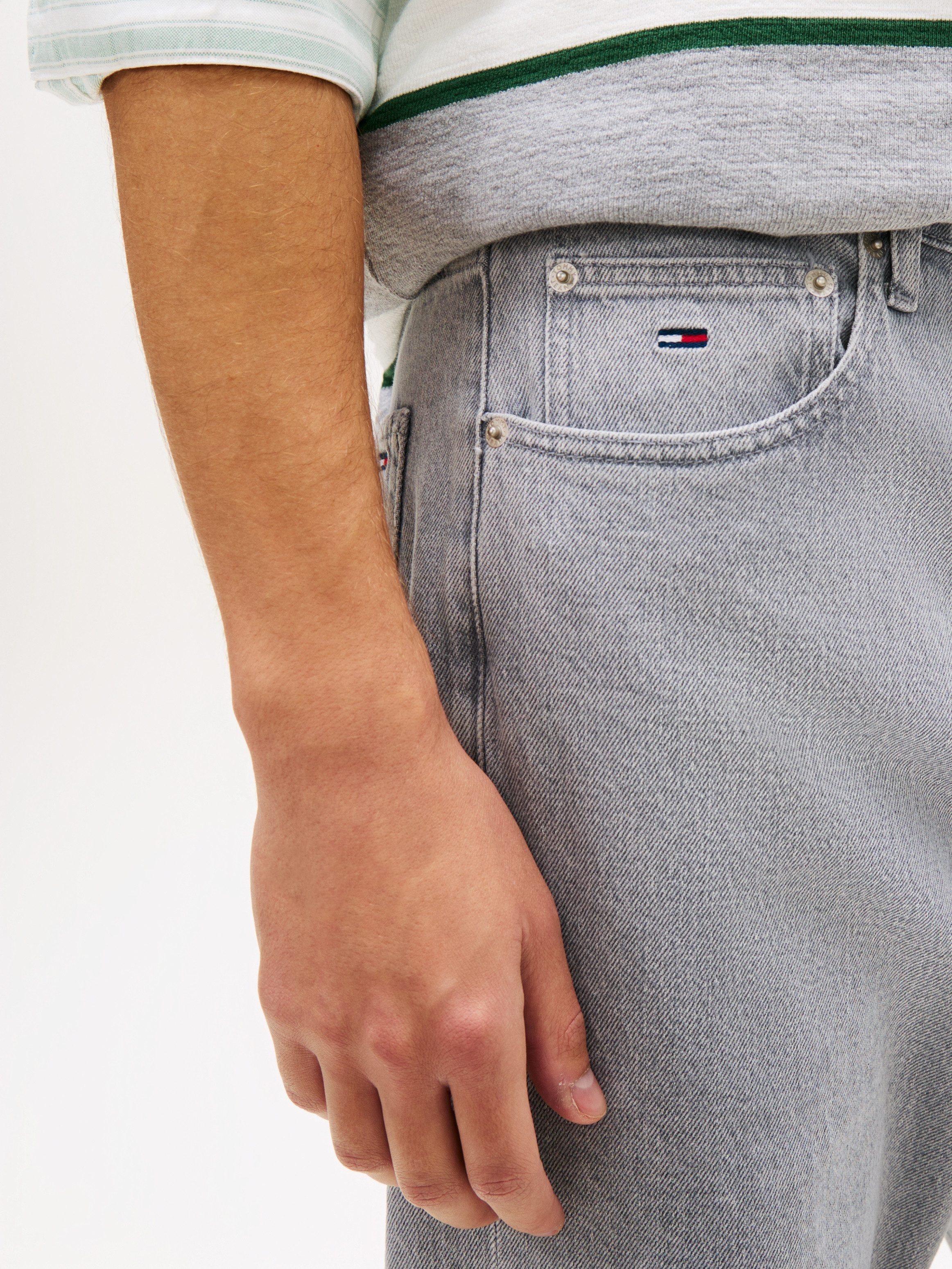 Tommy Jeans Straight-Jeans OTIS REGULAR Regular fit mit praktischen Taschen