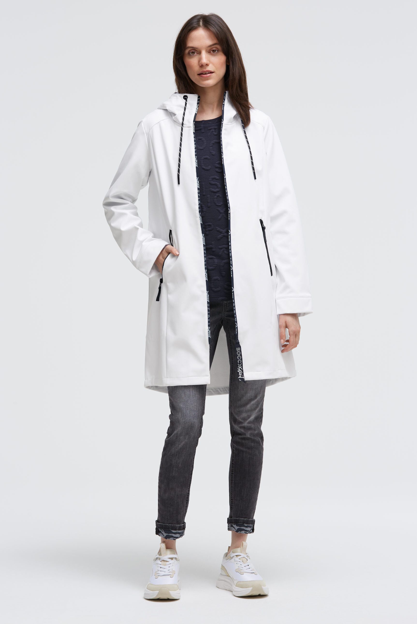 SOCCX Softshelljacke mit seitlichen Reißverschlusstaschen