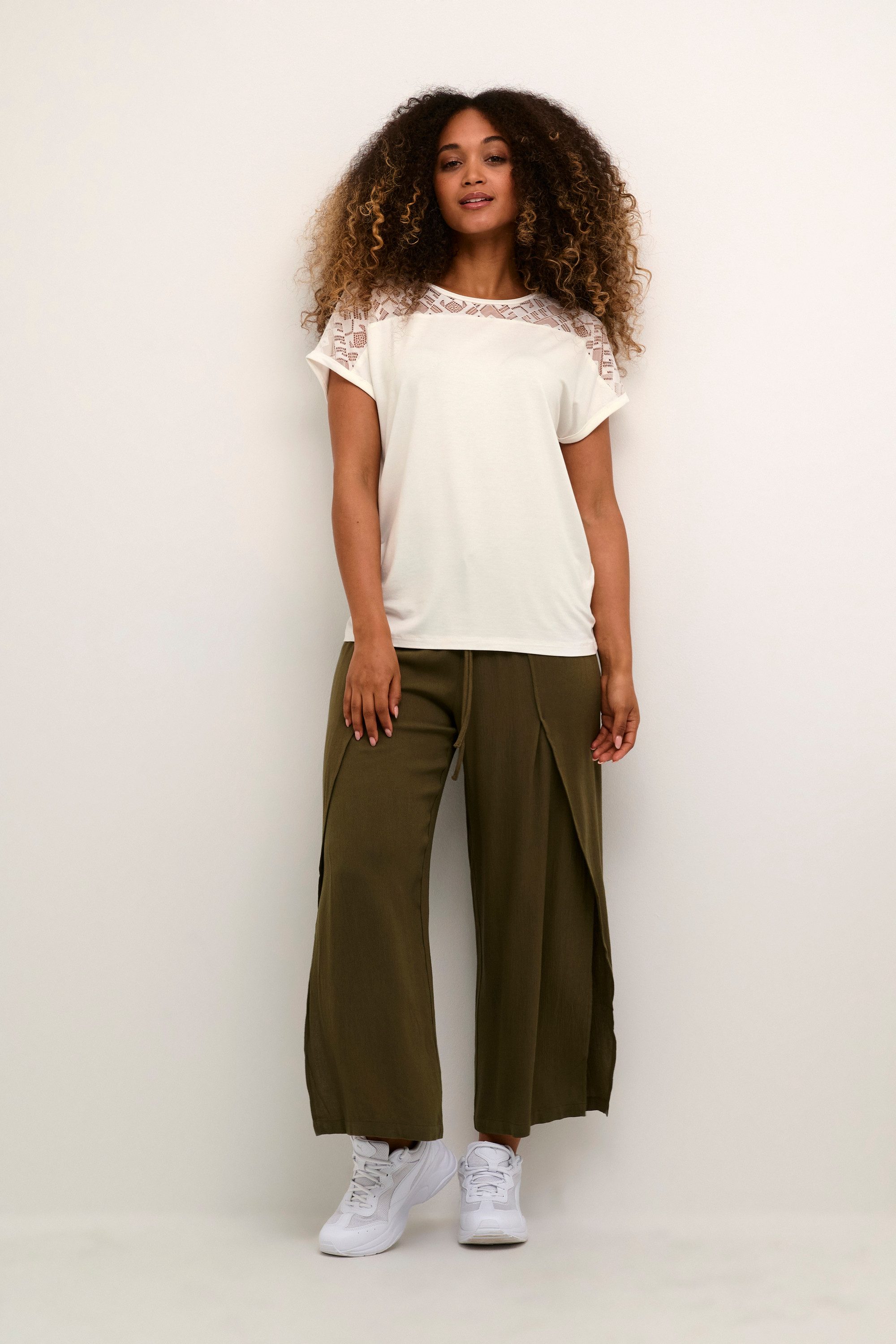 Cream T-Shirt T-shirt CRTrulla