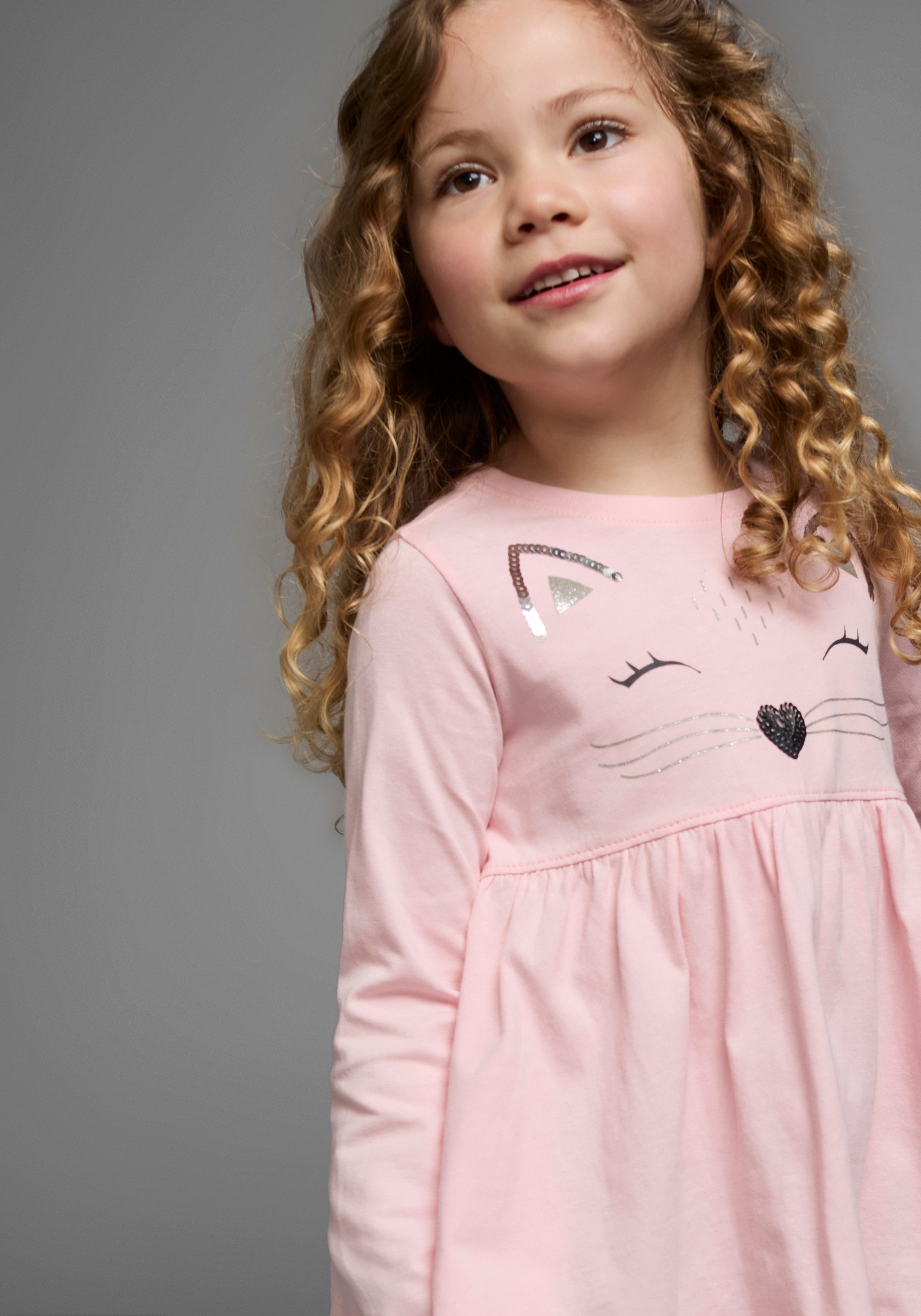 KIDSWORLD Langarmshirt & Leggings 2tlg. Set Shirt + Leggings mit schöner Paillettenapplikation (Set, 2-tlg., 2) Süßes Outfit für kleine Mädchen – Bild 5 von 5