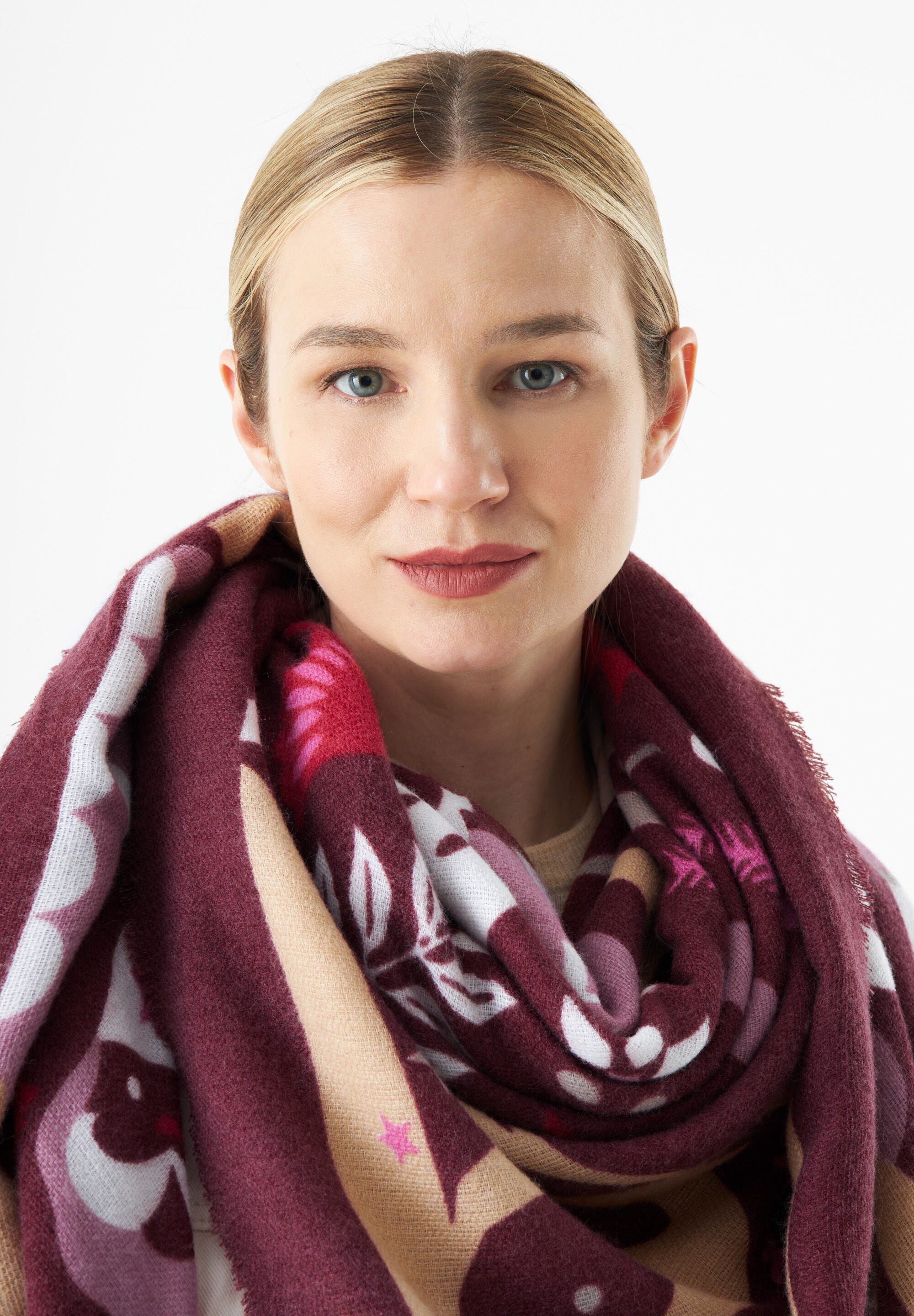 Codello Halstuch, Helles Weihnachtsmuster günstig online kaufen