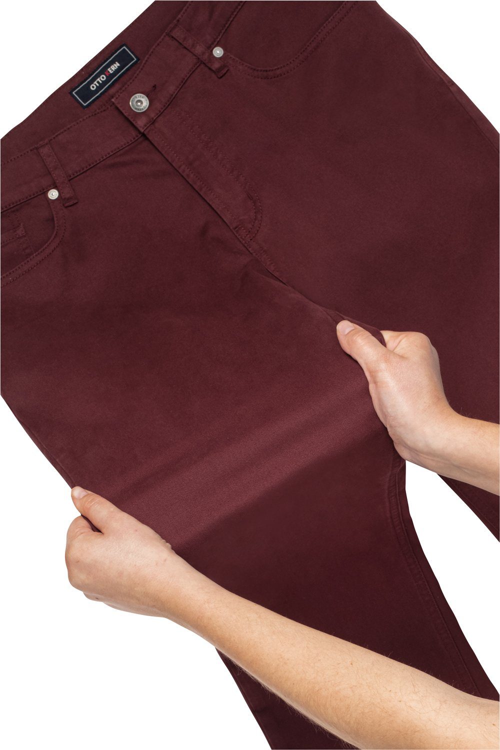 Kern 5-Pocket-Style, Otto hervorragender Stretch-Jeans Farbintensität Kern im bordeaux mit