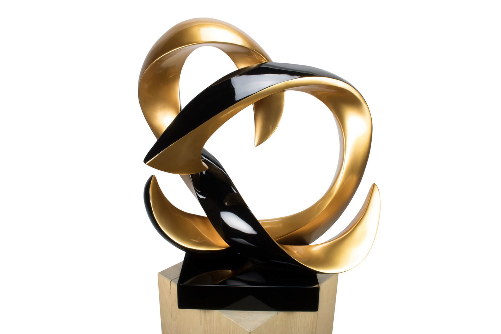 KUNSTLOFT Dekofigur »Bound by Magic«, handgefertigte Figur aus