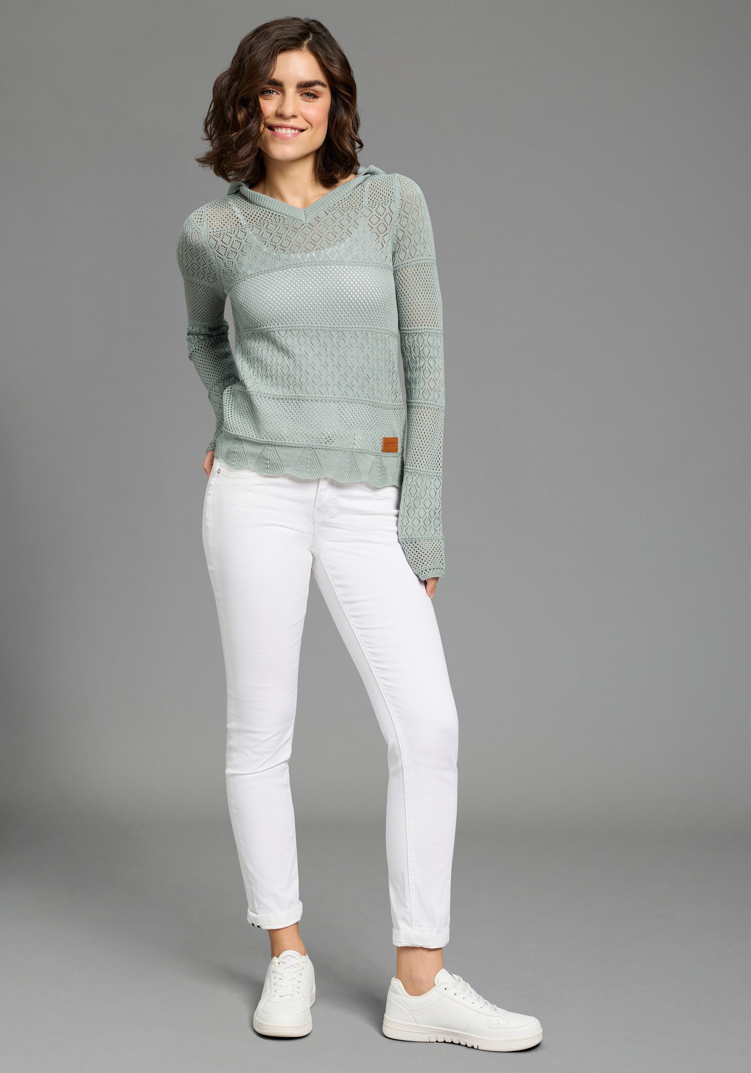 Zum Outfit 10