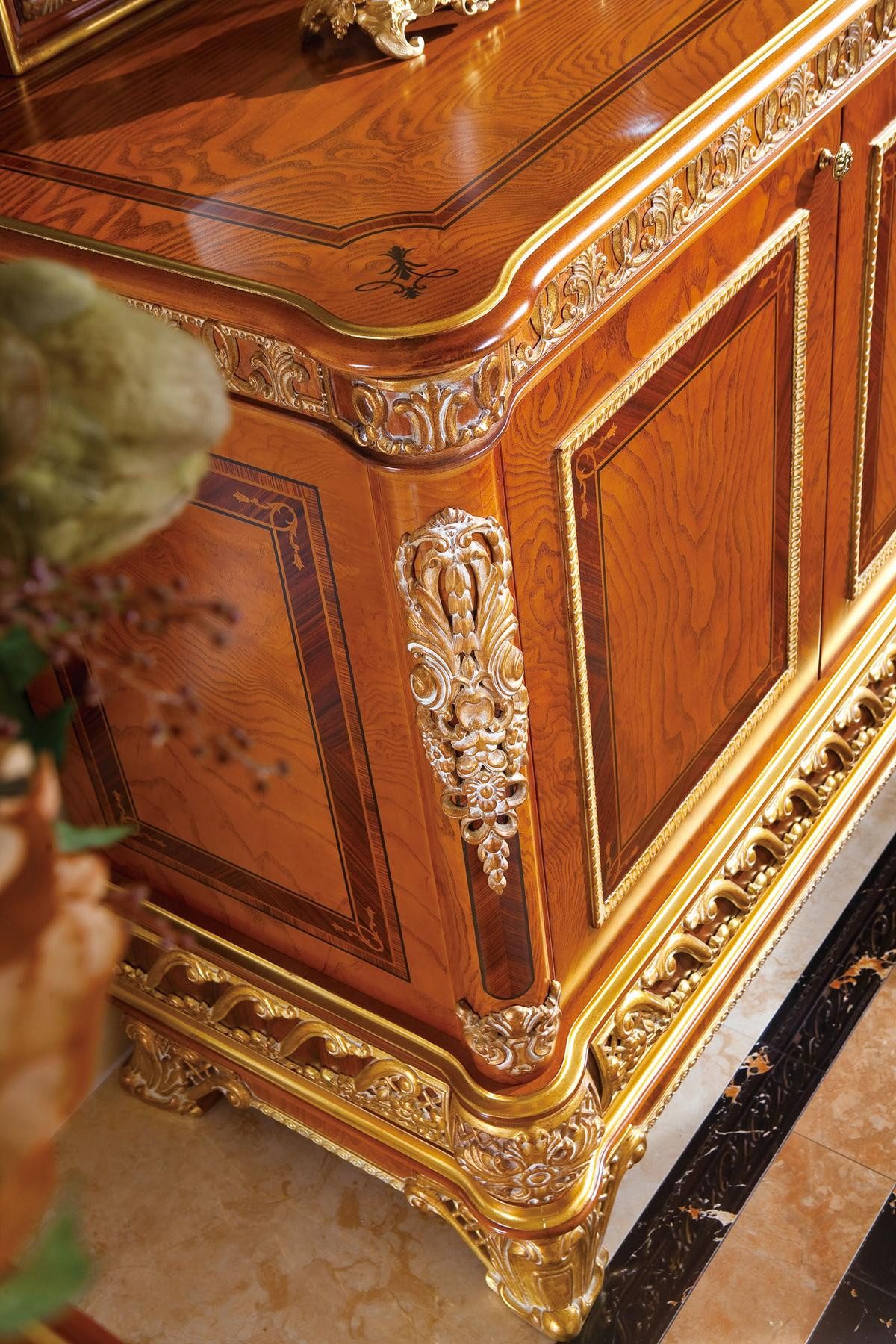 Xlmoebel Vitrine Eleganter Vitrinenschrank im Barock-Rokoko-Stil aus Holz (YB E62 SERIE 4 Tuerige Vitrine) Hergestellt in Europa