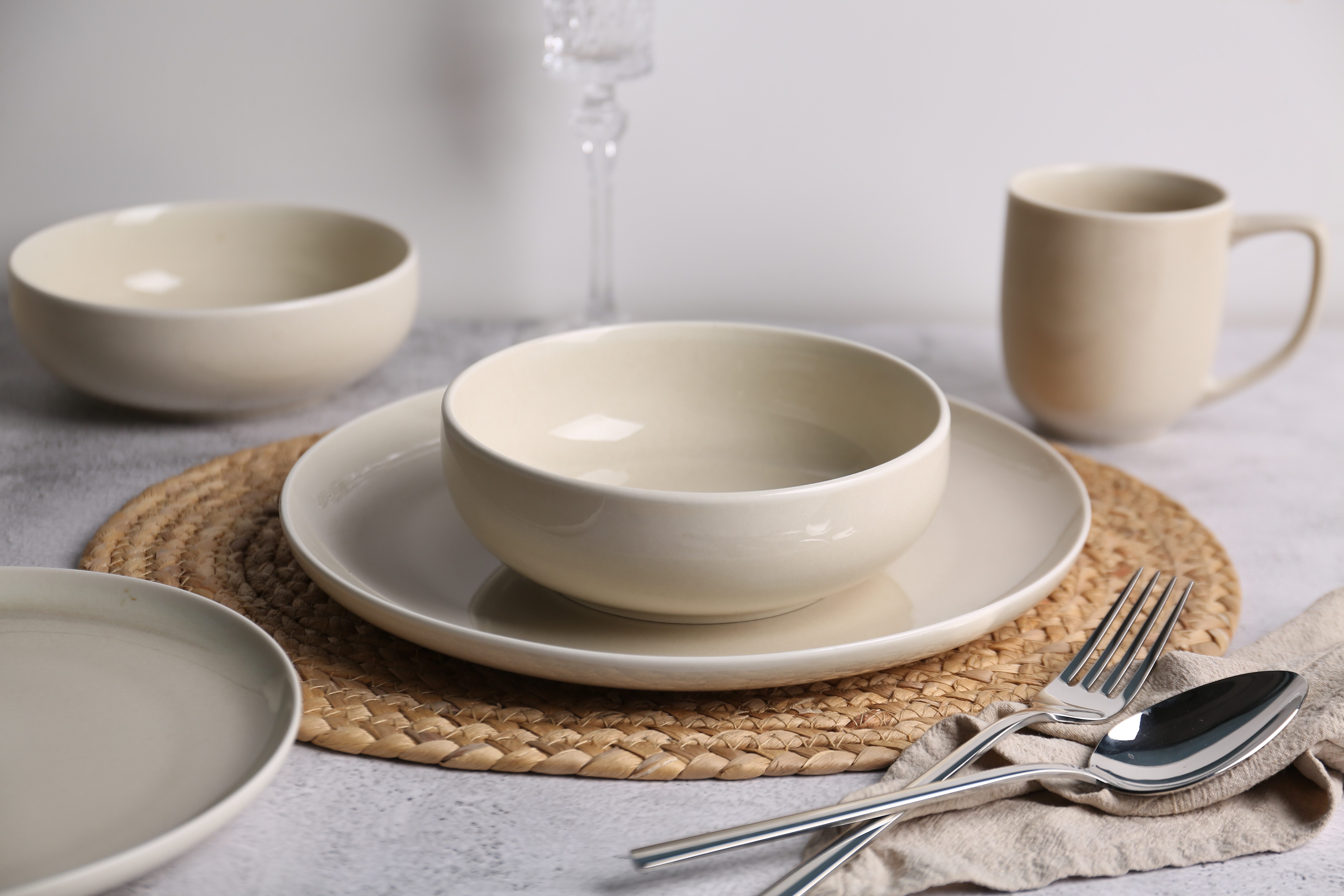 OTTO home Becher Kaffeebecher Flett, mit Reaktivglasur, 4er Set, 4-tlg., Porzellan, spülmaschinenfest und mikrowellengeeignet, 340 ml