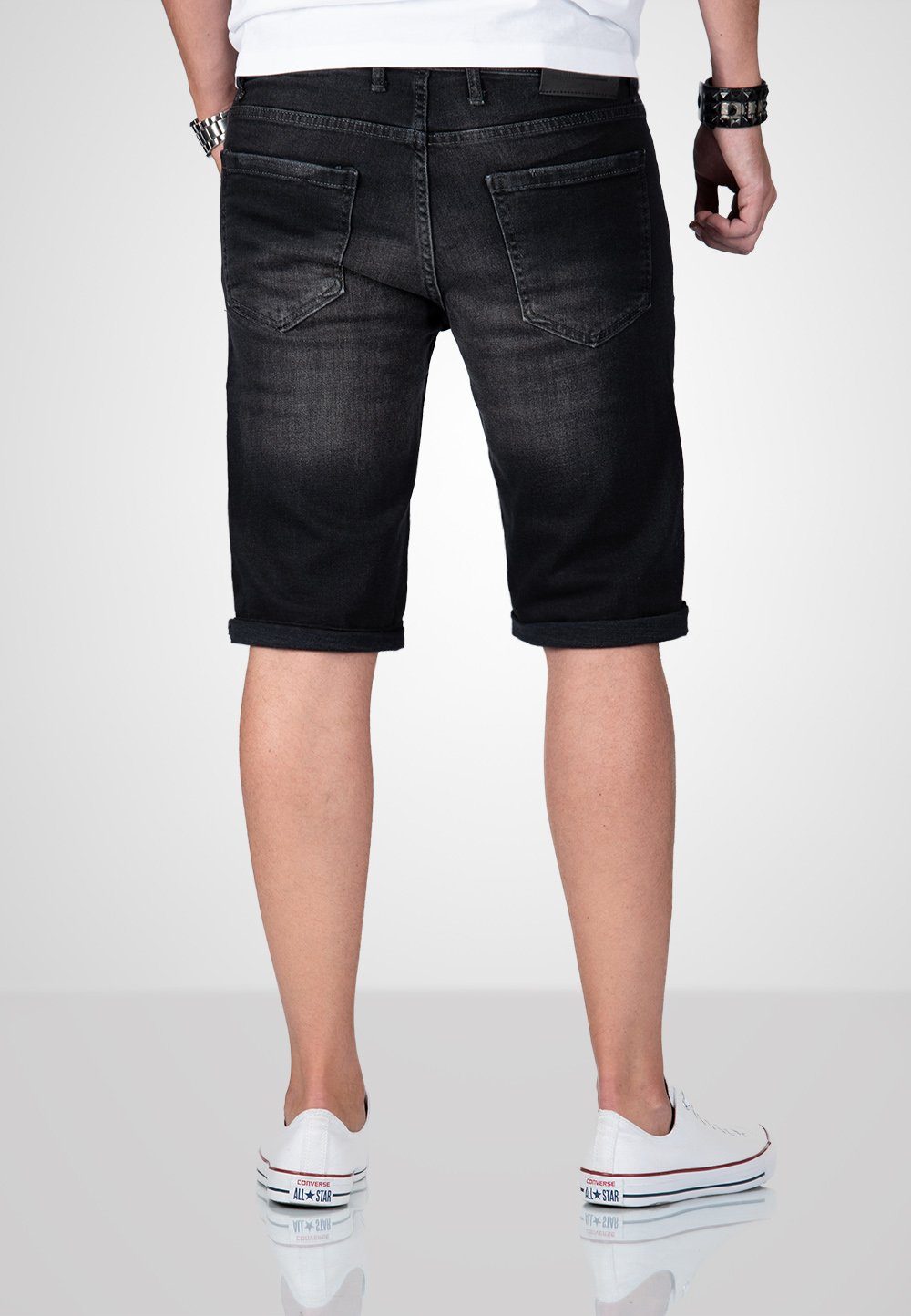 Salvarini mit Knopfverschluss schwarz Jeansshorts ASSomerio Alessandro