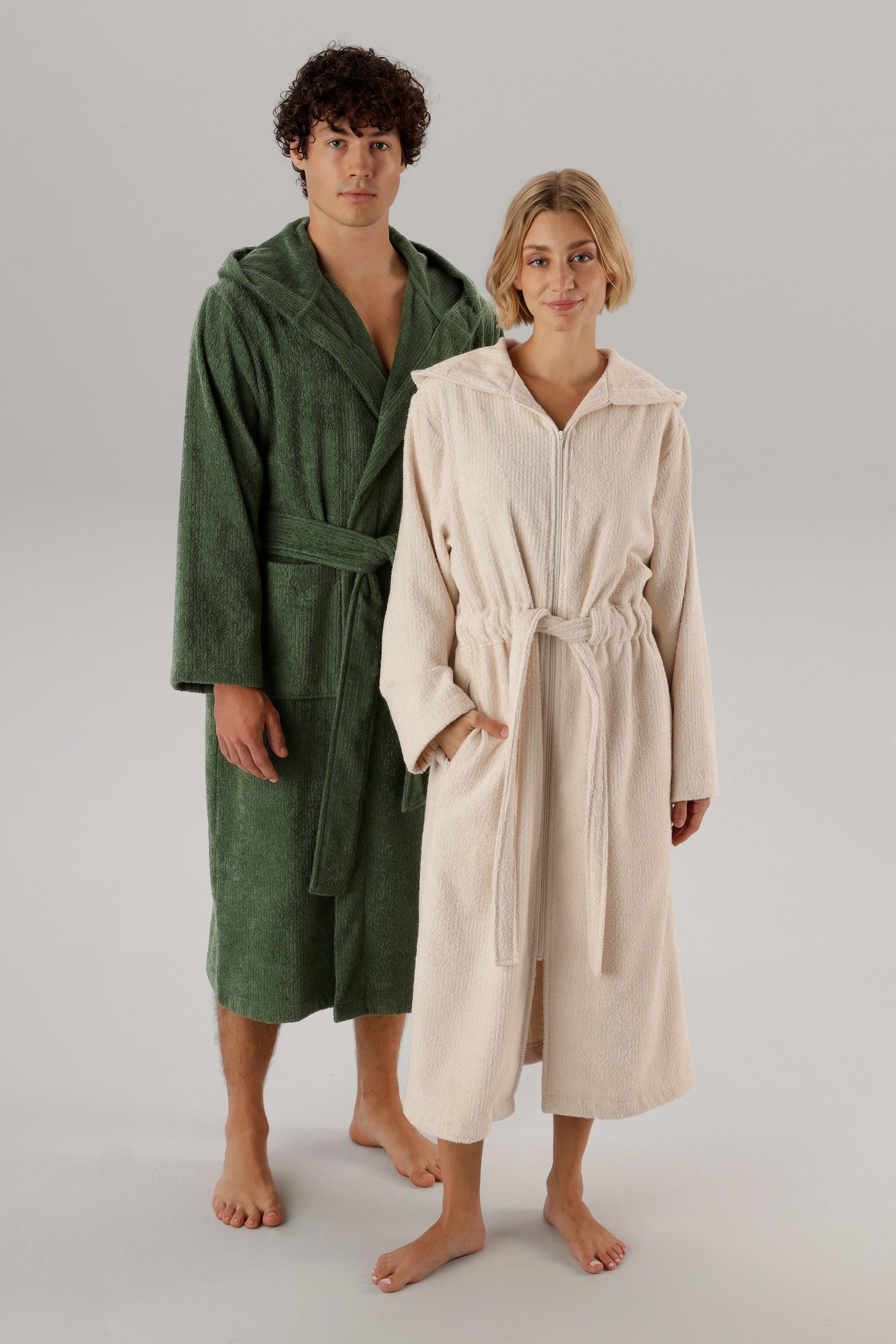 OTTO home Unisex-Bademantel Riva, für Damen & Herren, Standard & Premium Qualität, Langform, Walkfrottee, Kapuze, Gürtel, 100 % Baumwolle, Reise, Hotel, Sauna,  – Bild 2 von 5