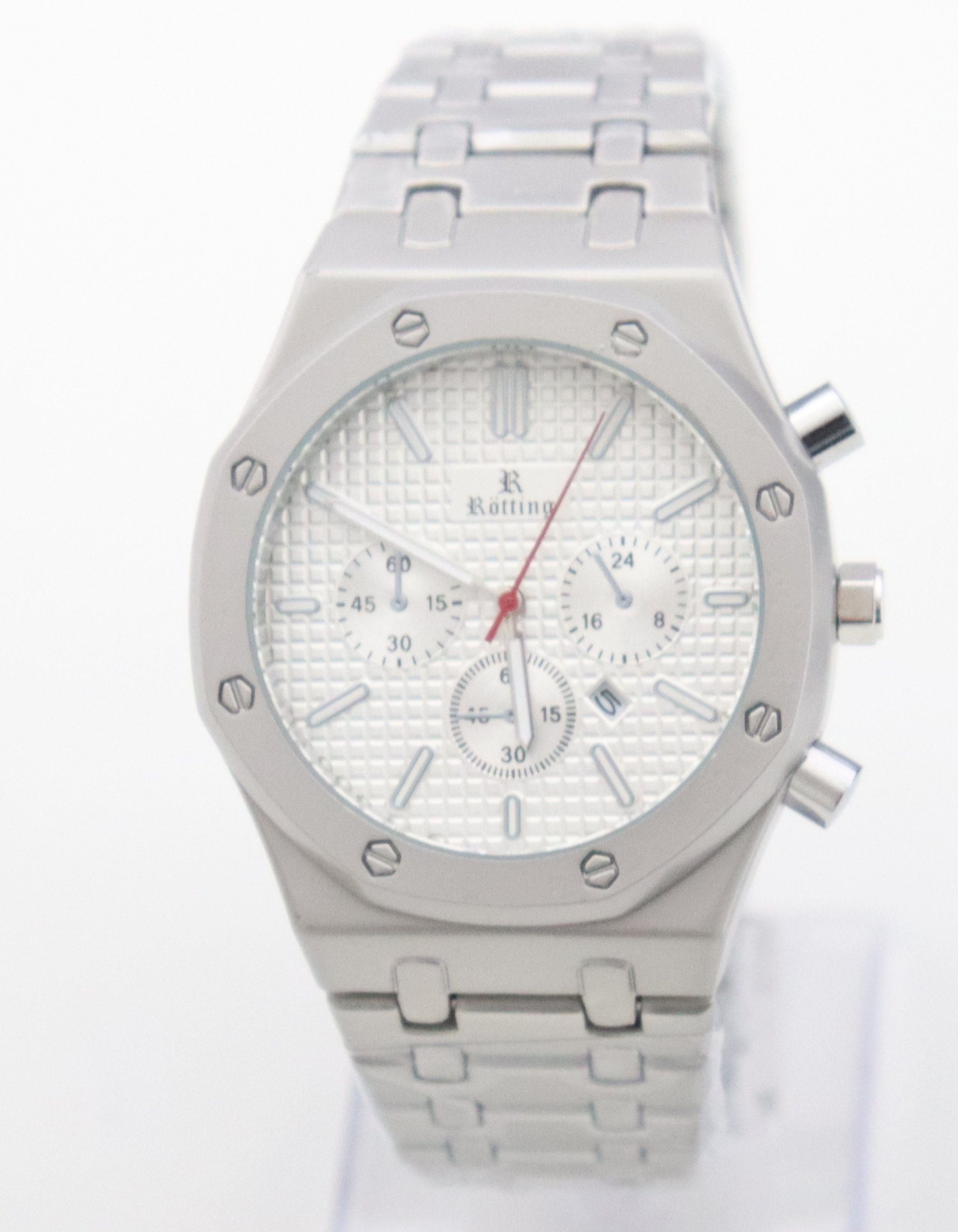 Rötting Design Quarzuhr Herrenuhr silberfarbenes Ziffernblatt in Chrono-Look Design, Datumsanzeige, Handgelenkumfang 18 bis 24 cm wählbar