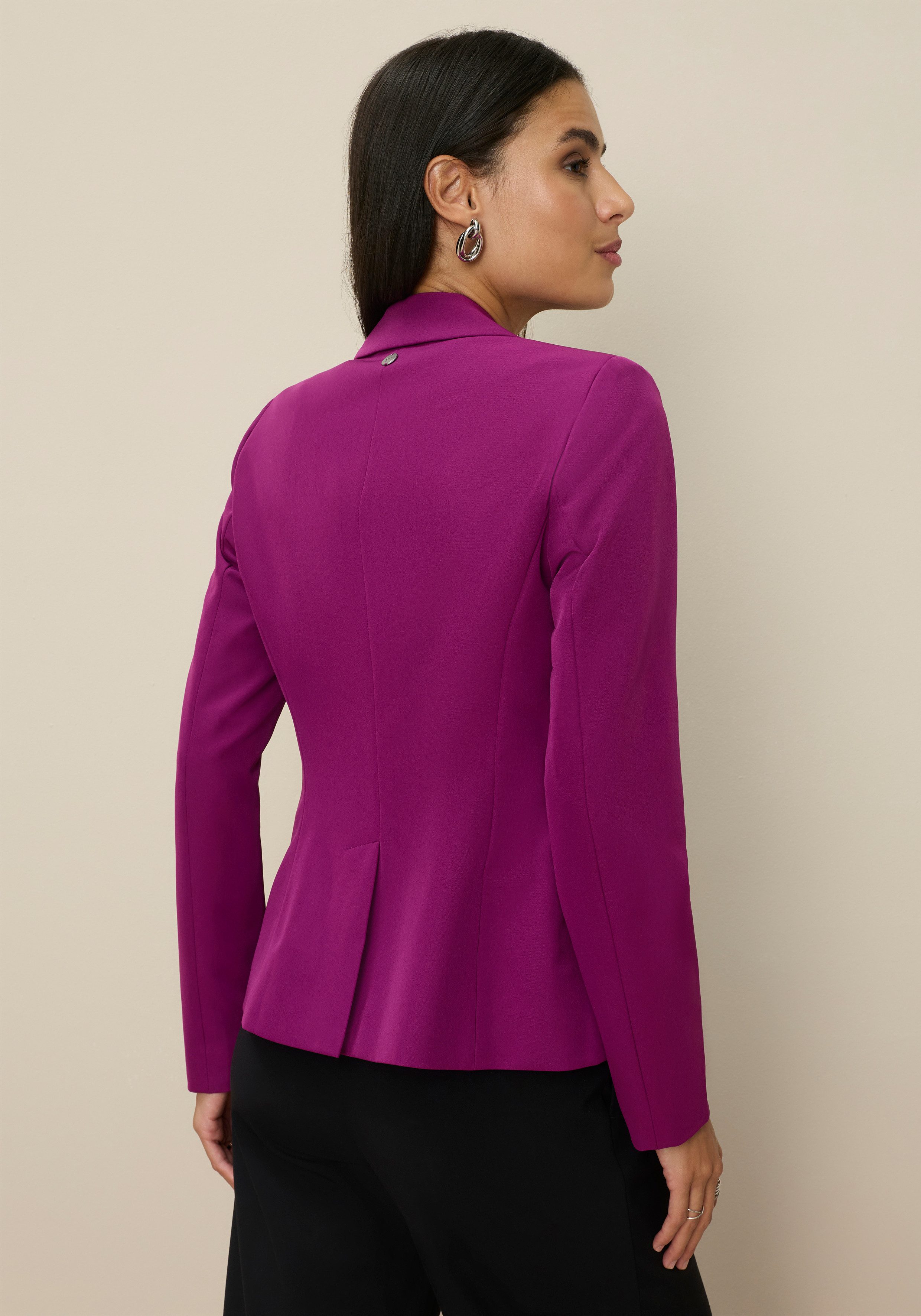 Tamaris Kurzblazer in Trendfarben - mit passender Hose