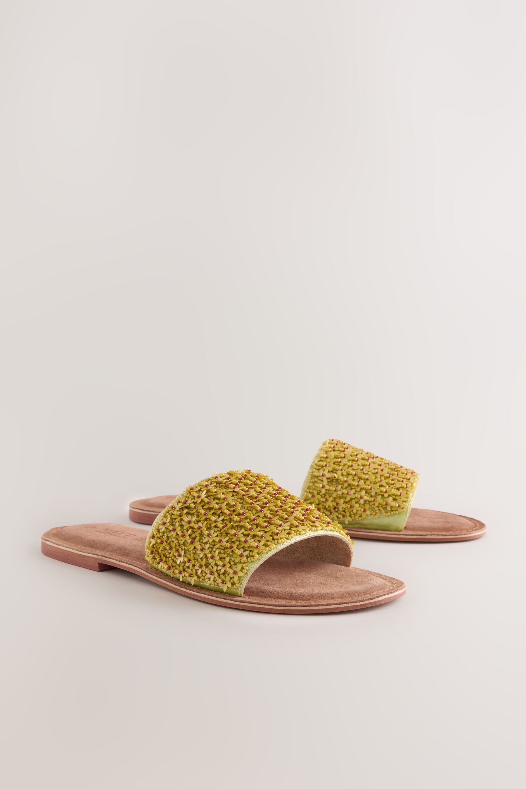 Next Forever Comfort® Pantoletten mit Perlenbesatz günstig online kaufen