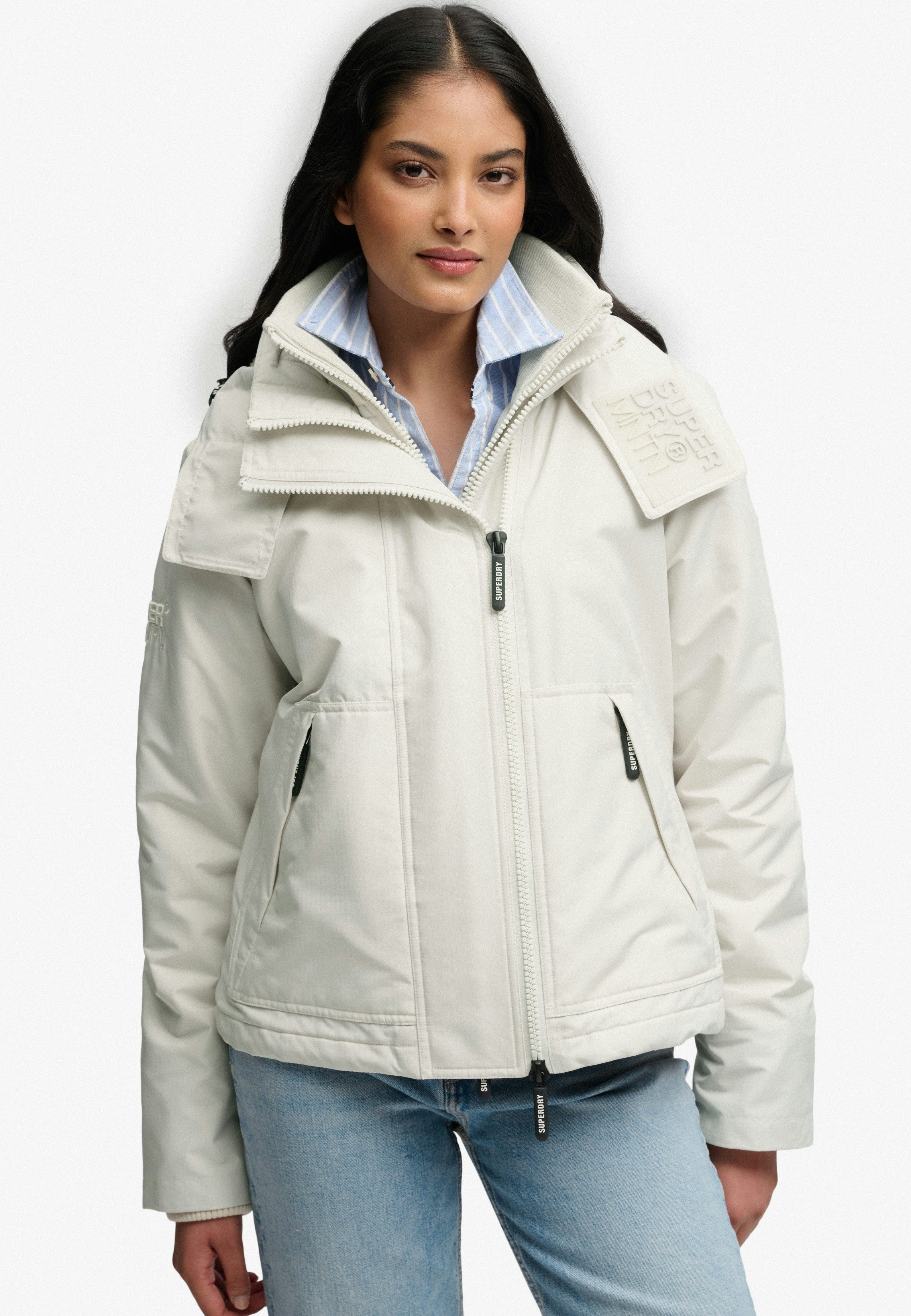 Superdry Outdoorjacke HOODED ARCTIC WINDCHEATER Kunstfaser, regular fit