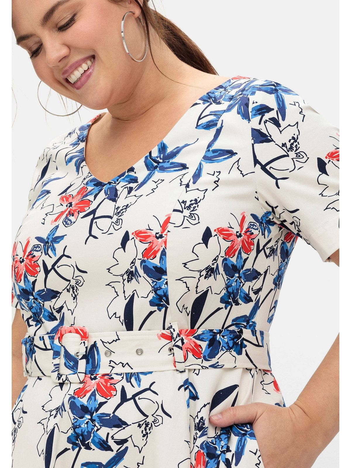 Sheego Abendkleid Große Größen mit Blumenprint und Stoffgürtel