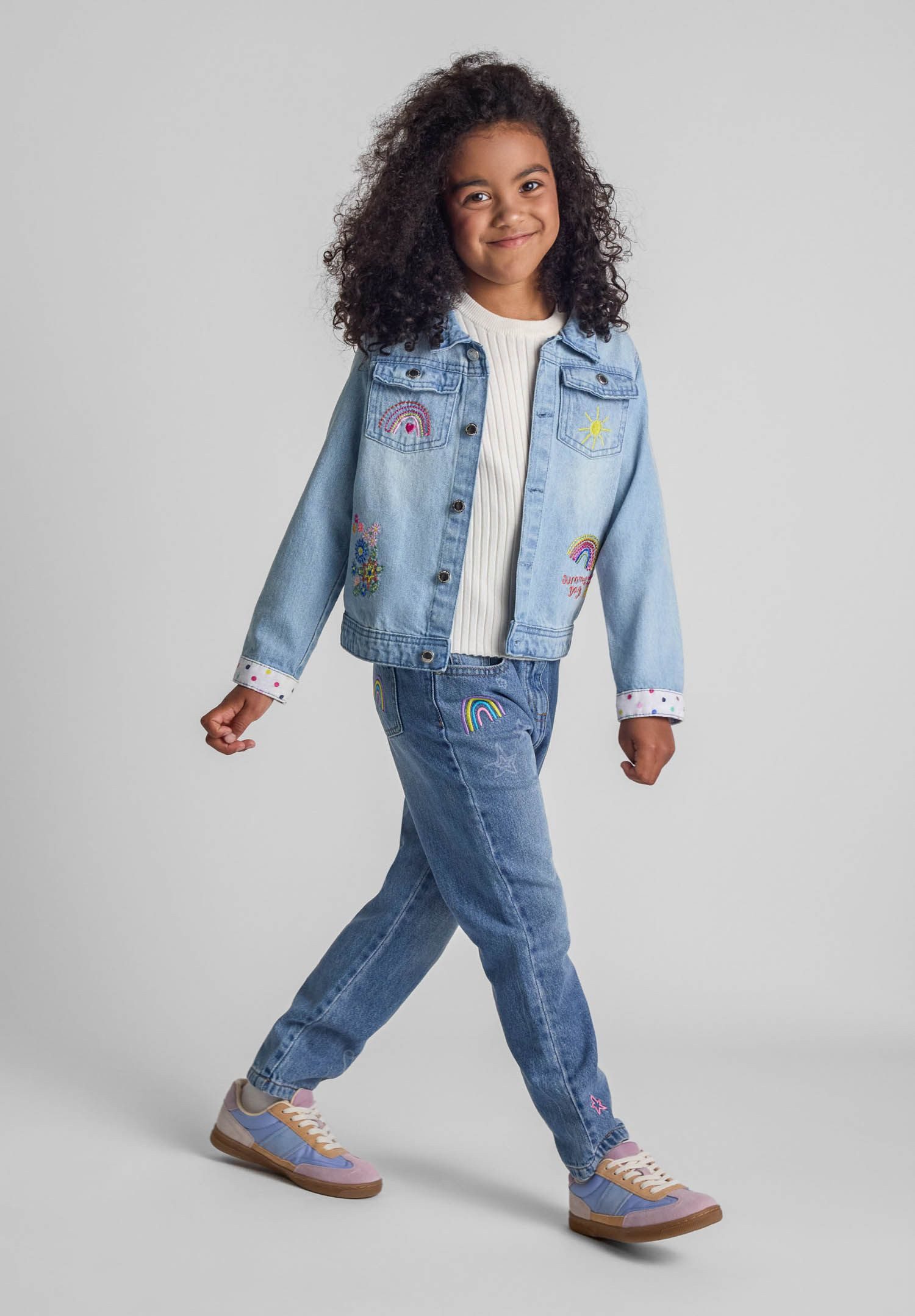 MINOTI Relax-fit-Jeans Trendige Jeans mit Stickereien und Prints (9m-8y) mit Stickerei