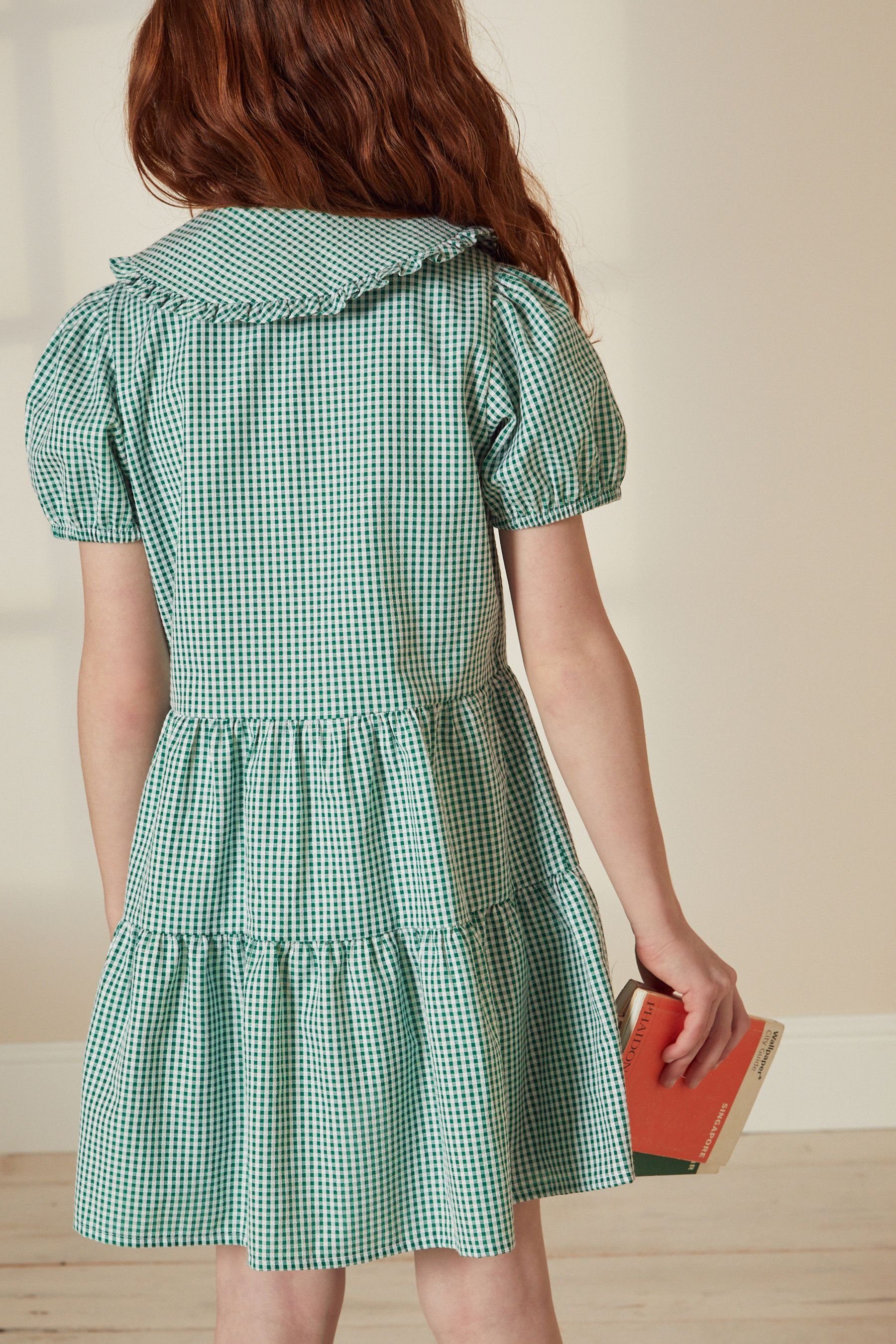 Next Volantkleid Gestuftes Kleid mit Vichykaros + hübschem Kragen (1-tlg)