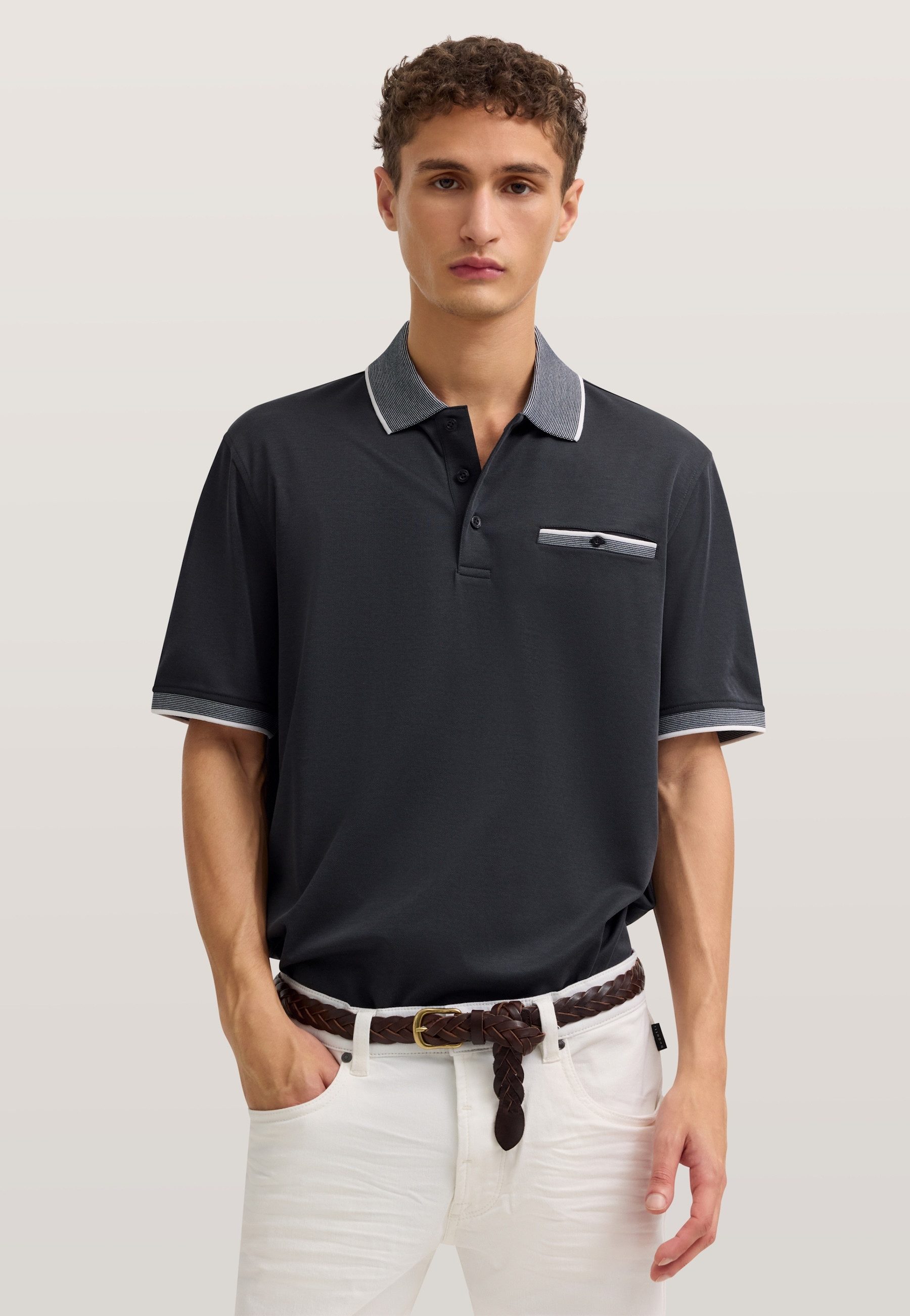 bugatti Poloshirt Modern Fit mit einer Brusttasche