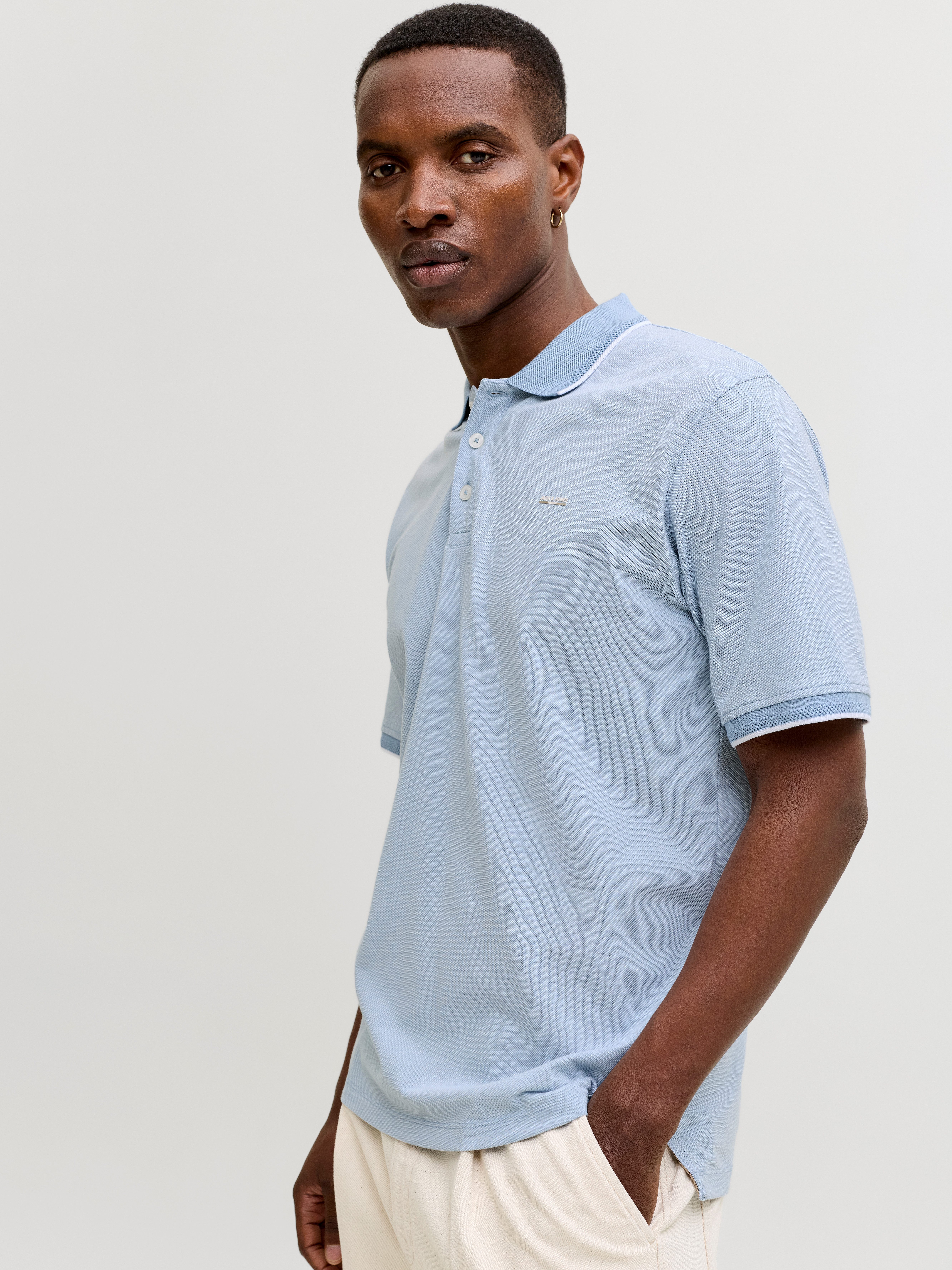 Jack & Jones Poloshirt JPRBLUALVES SS POLO SN mit Logo Stickerei günstig online kaufen