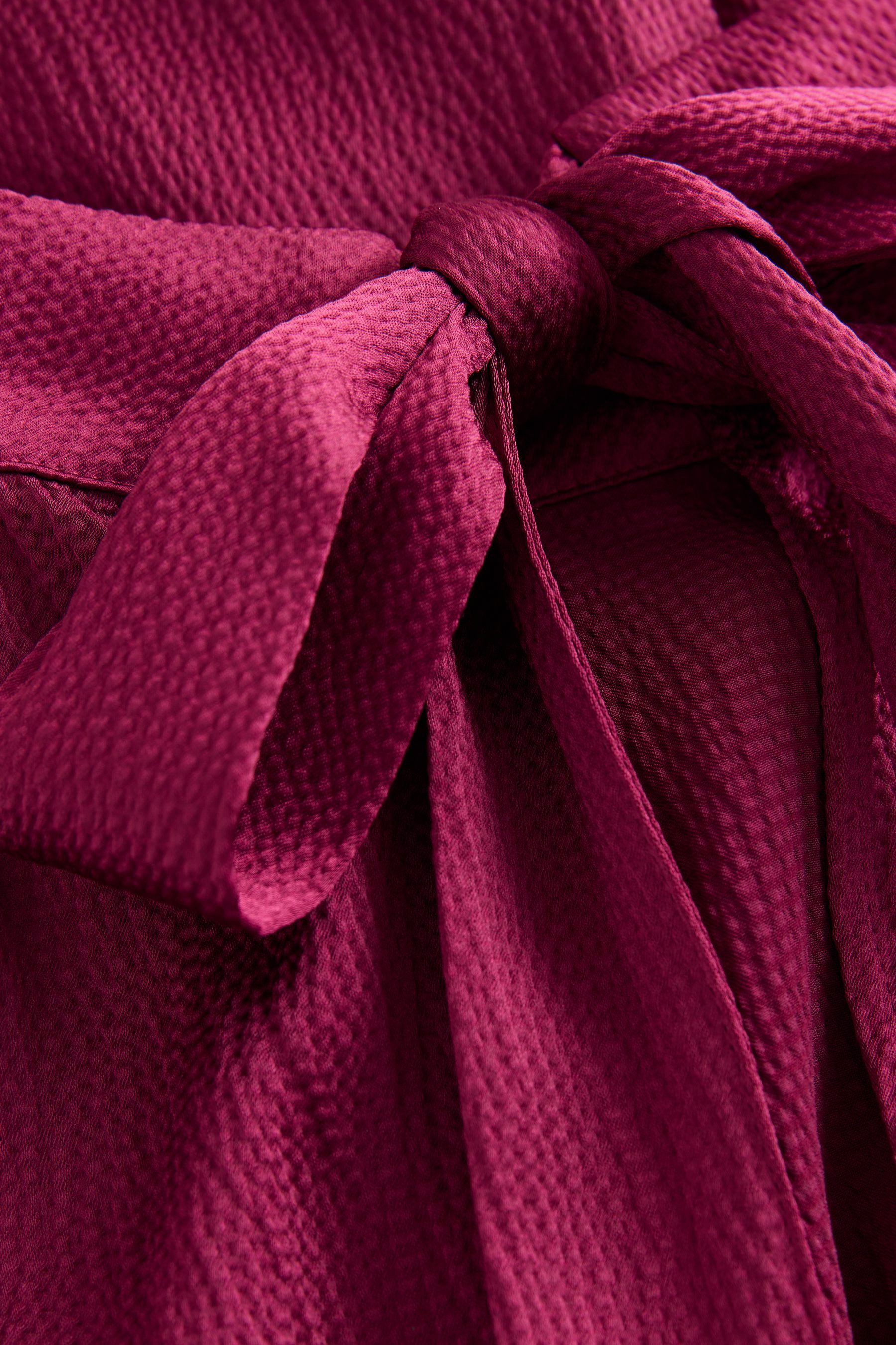 Next Midikleid Neckholder-Midikleid aus strukturiertem Satin günstig online kaufen