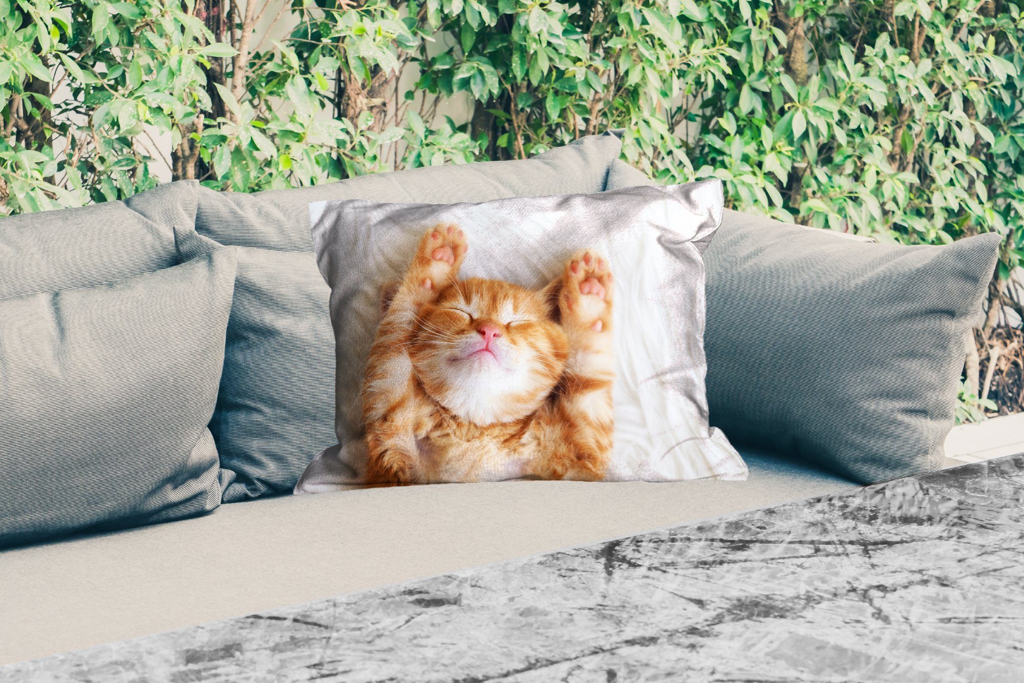 MuchoWow Dekokissen Katze - Polyester, Haustiere Outdoor-Dekorationskissen, - - Kissenhülle Rot Dekokissenbezug, Kätzchen