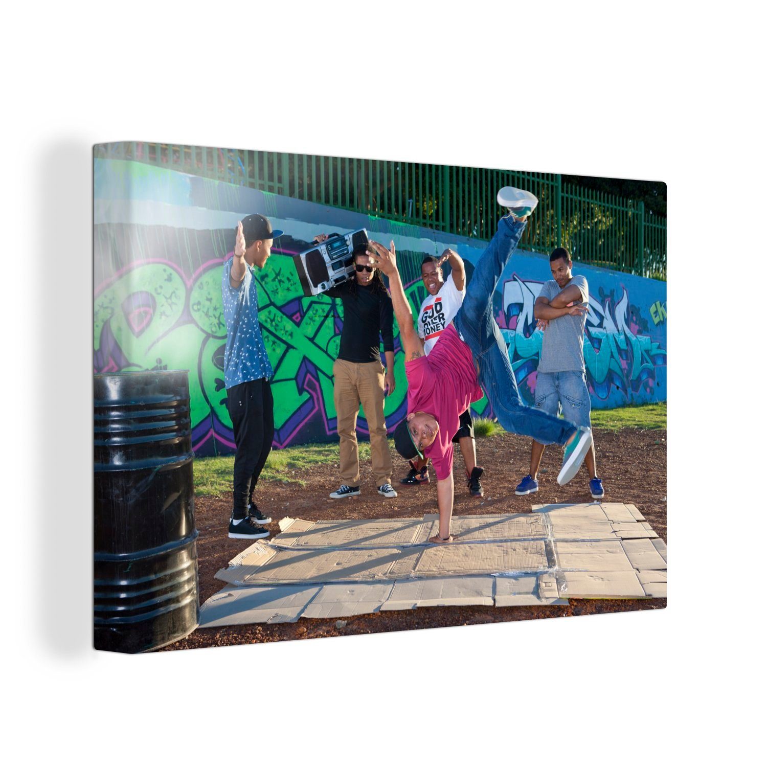 OneMillionCanvasses® Leinwandbild (1 Wandbild Aufhängefertig, St), 30x20 Wanddeko, Park, im Hip-Hop-Tänzer Leinwandbilder, cm
