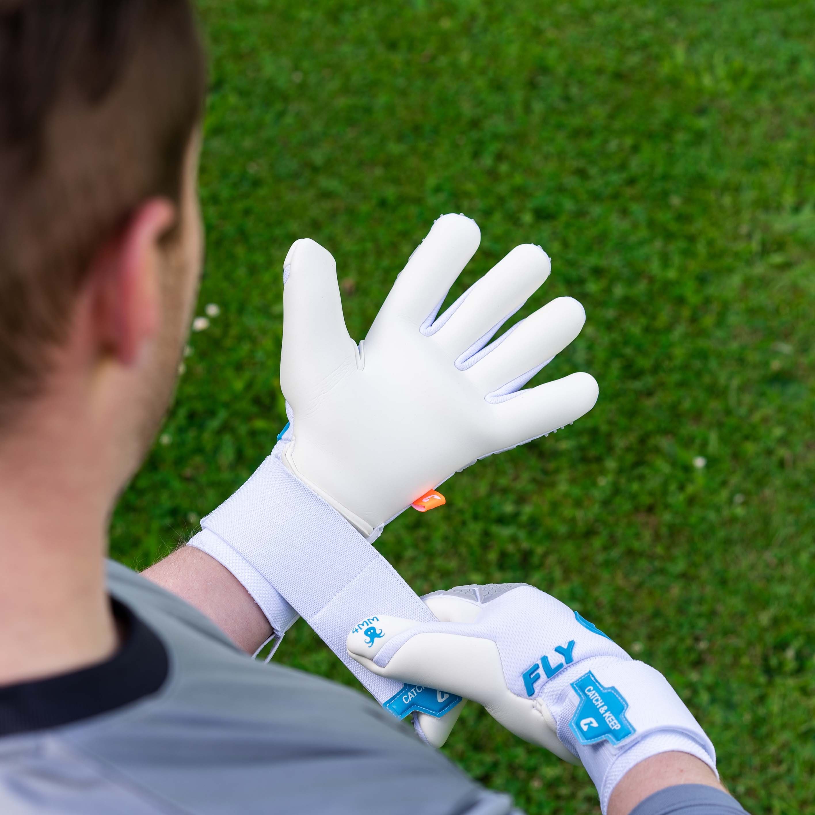 Catch & Keep Torwarthandschuhe Fly Soul Torwarthandschuhe – Profi Griffhandschuhe mit Fingerschutz