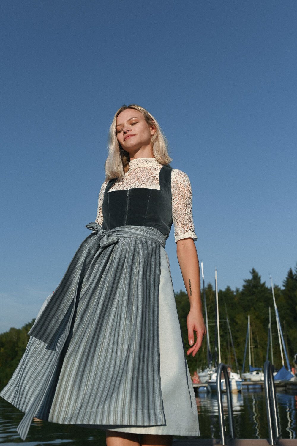 Edelnice Dirndl