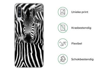 MuchoWow Handyhülle Zebra schwarz-weiß Fotodruck, Phone Case, Handyhülle Samsung Galaxy A70, Silikon, Schutzhülle