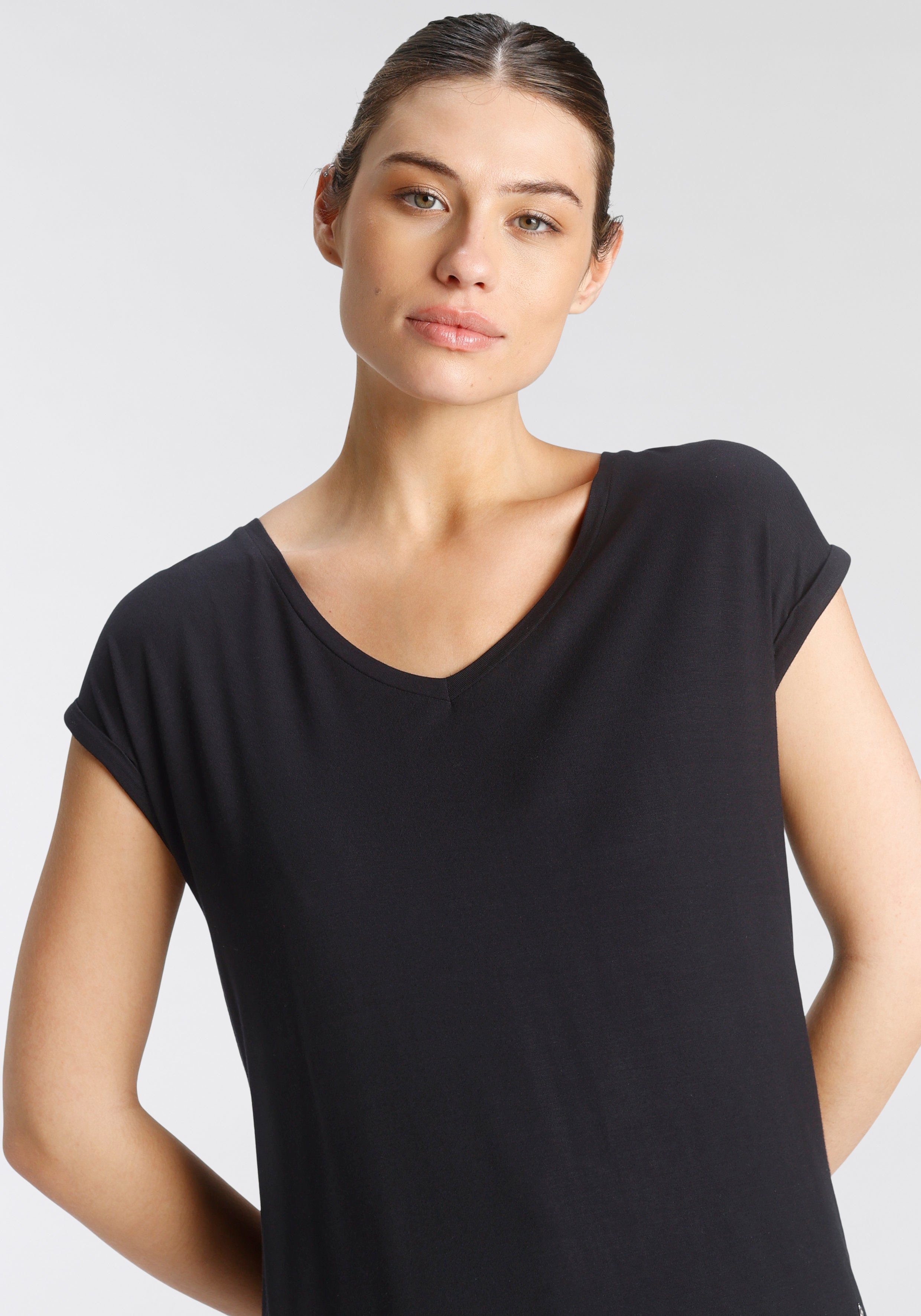 Tamaris V-Shirt mit Passform eco lockerer schwarz