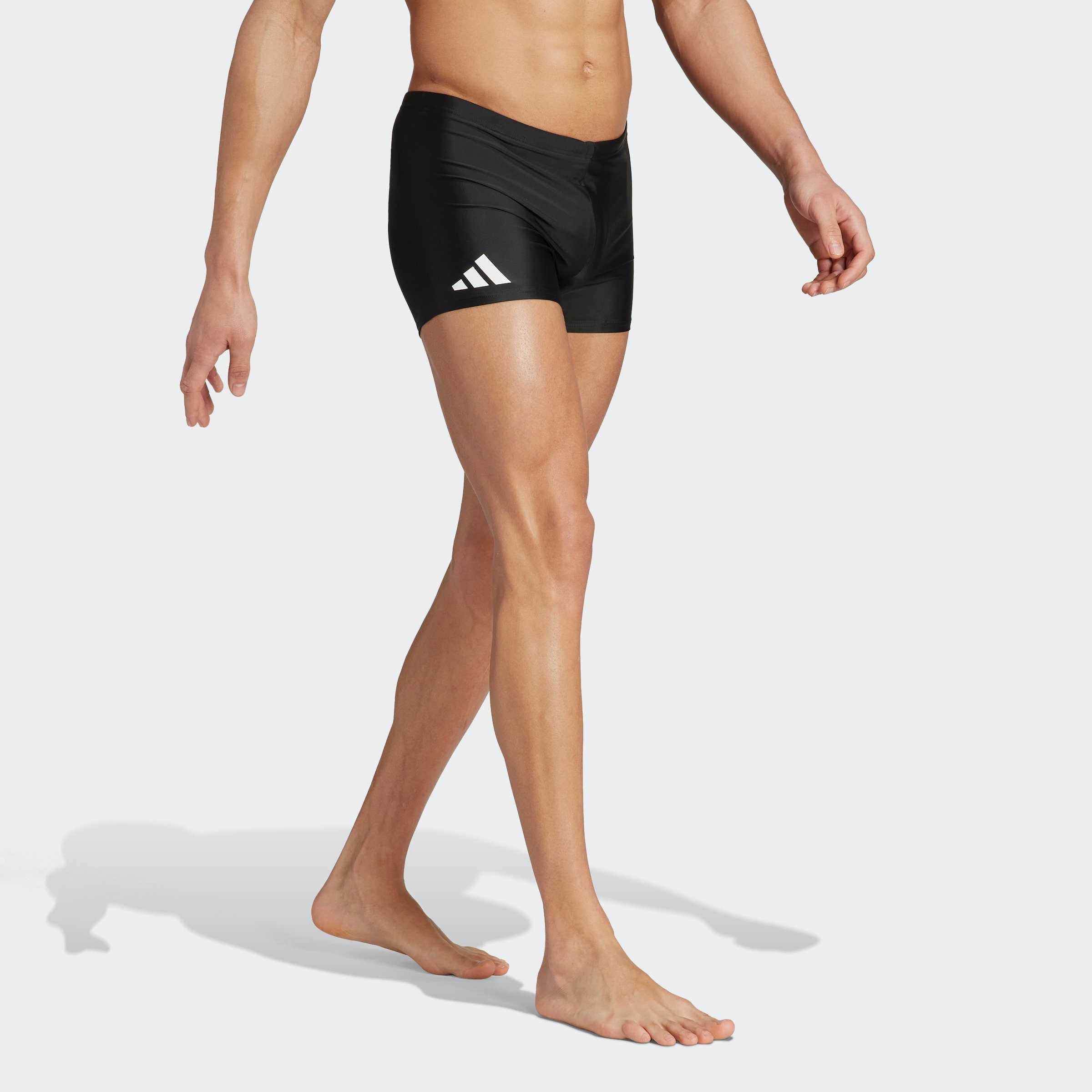 adidas Performance Badehose SOLID BOXER- (1-St), Eine cleane Boxer-Badehose  mit recycelten Materialien.