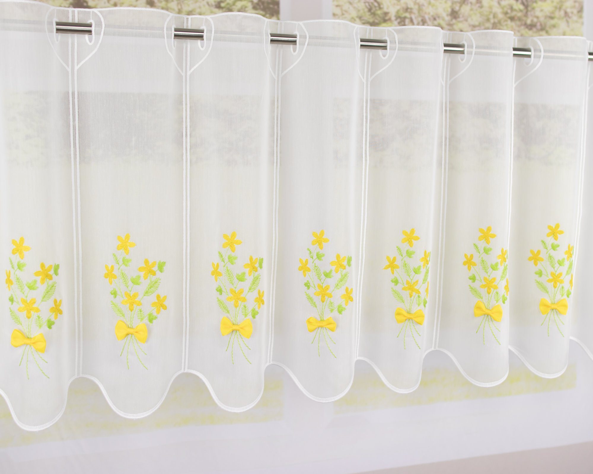 EXPERIENCE Scheibengardine Scheibengardine Kurzgardine Küchengardine Bistrogardine Fay Weiß Batist Blumen Schleife Grün Gelb 45x155 cm (1 St), Durchzuglöcher, halbtransparent, Applikation