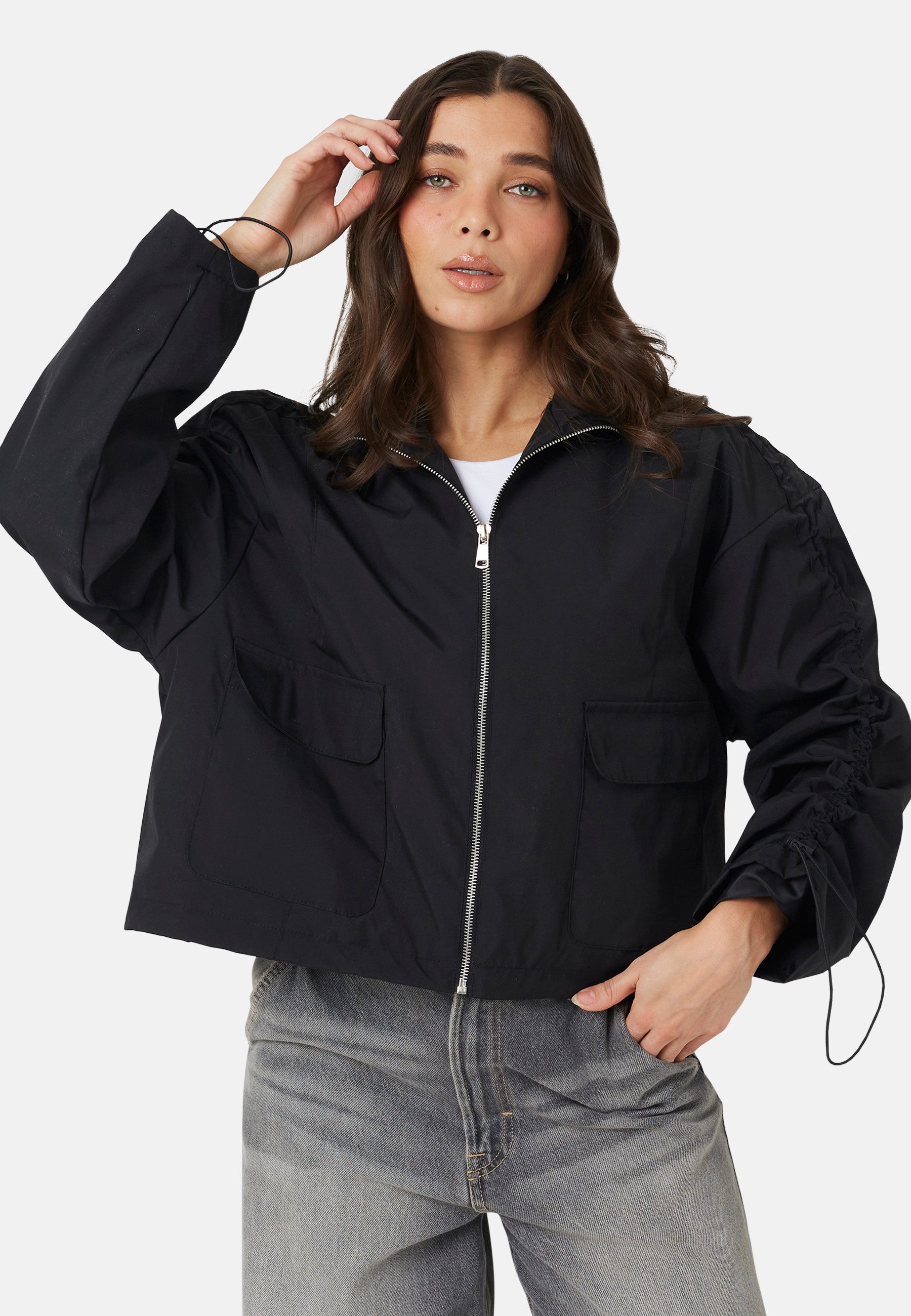 Brave Soul Kurzjacke Kurze Windbreaker-Jacke für Damen mit gerafften Ärmeln