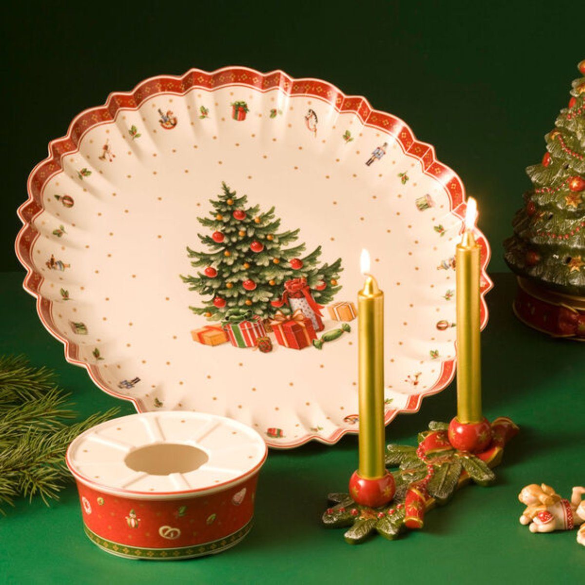 Boch Toy's Weihnachtsgeschirr, & Servierschale Villeroy 44 cm Porzellan, Delight