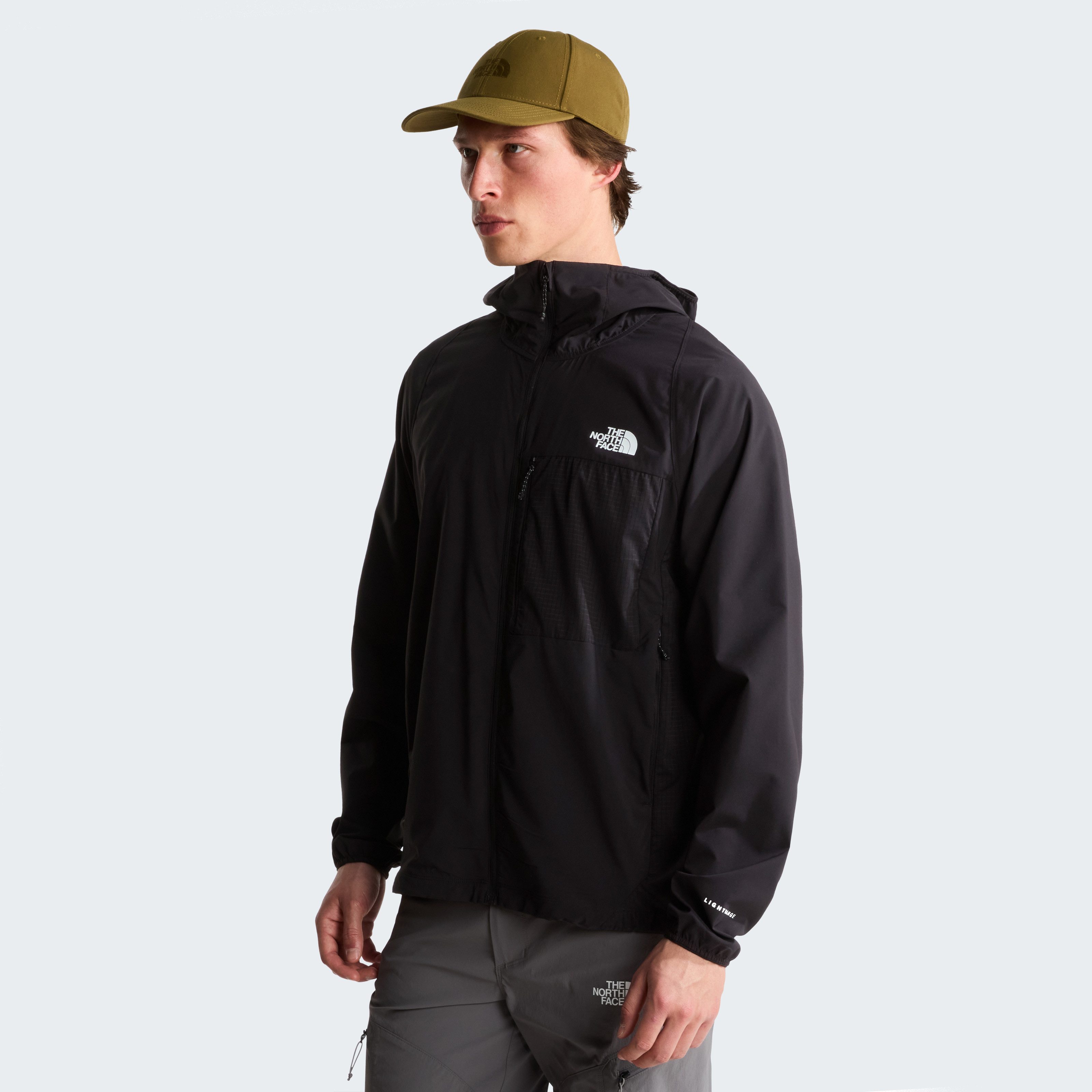 The North Face Trainingsjacke M LIGHTRANGE WOVEN JACKET für Erwachsene, mit sportlichem Stil, leichtes Tragegefühl
