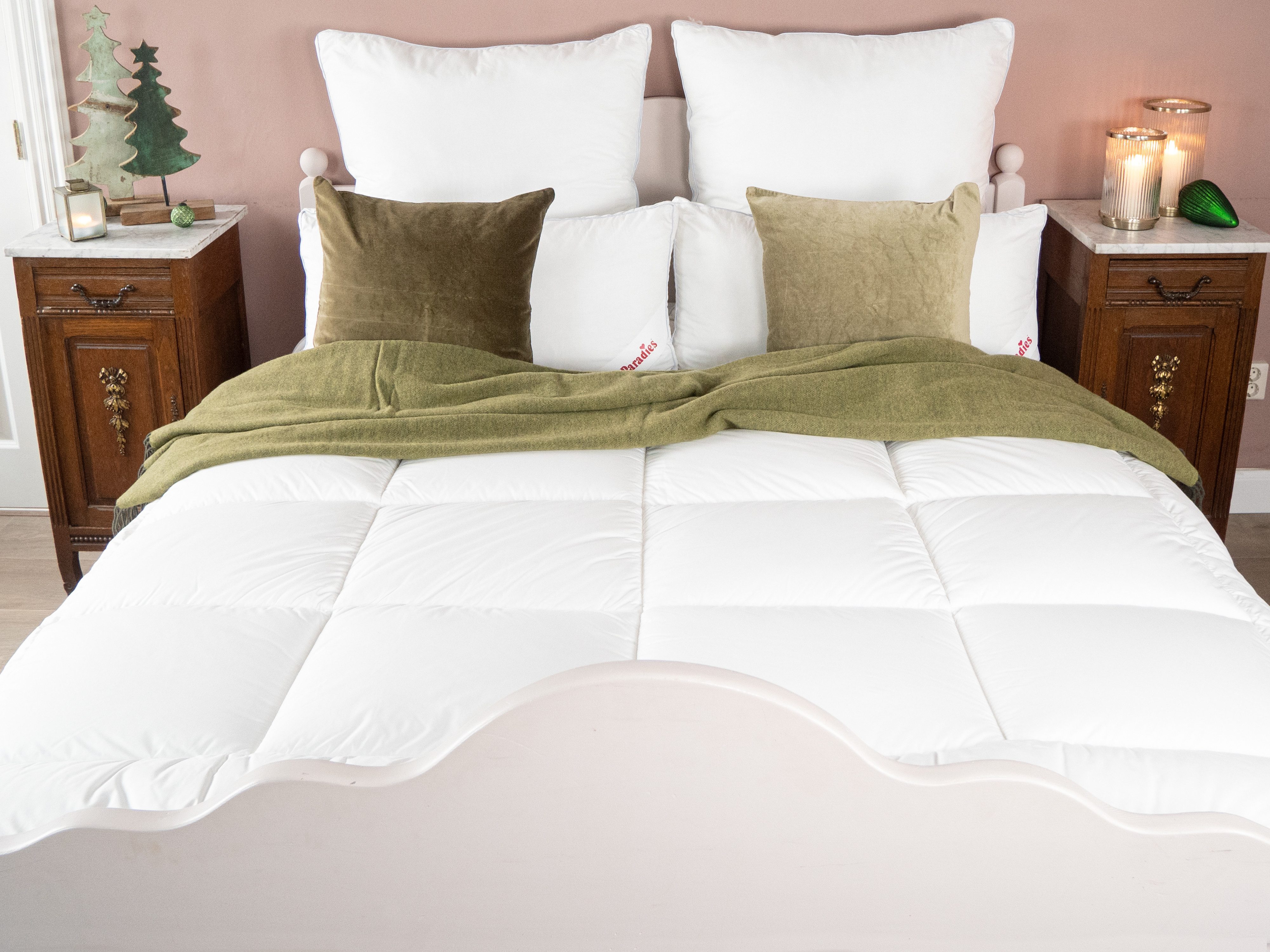 Paradies Kunstfaserbettdecke Avera, Füllung: 80% Polyester, 20% Lyocell, Bezug: 100% Baumwolle, atmungsaktive, wärmende Lyocell Winterdecke