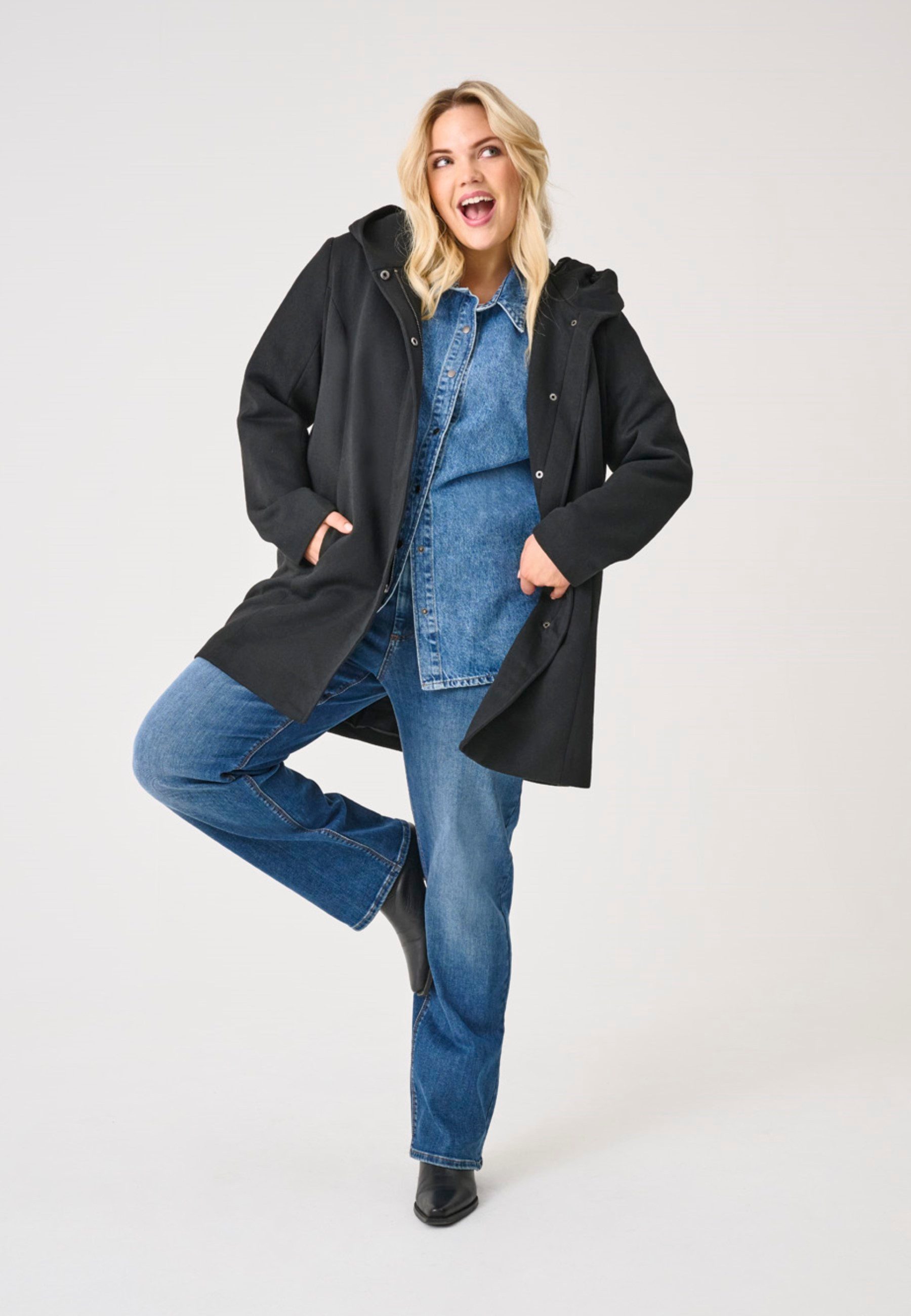 ONLY CARMAKOMA Langjacke CARSEDONA LIGHT COAT OTW mit Kapuze