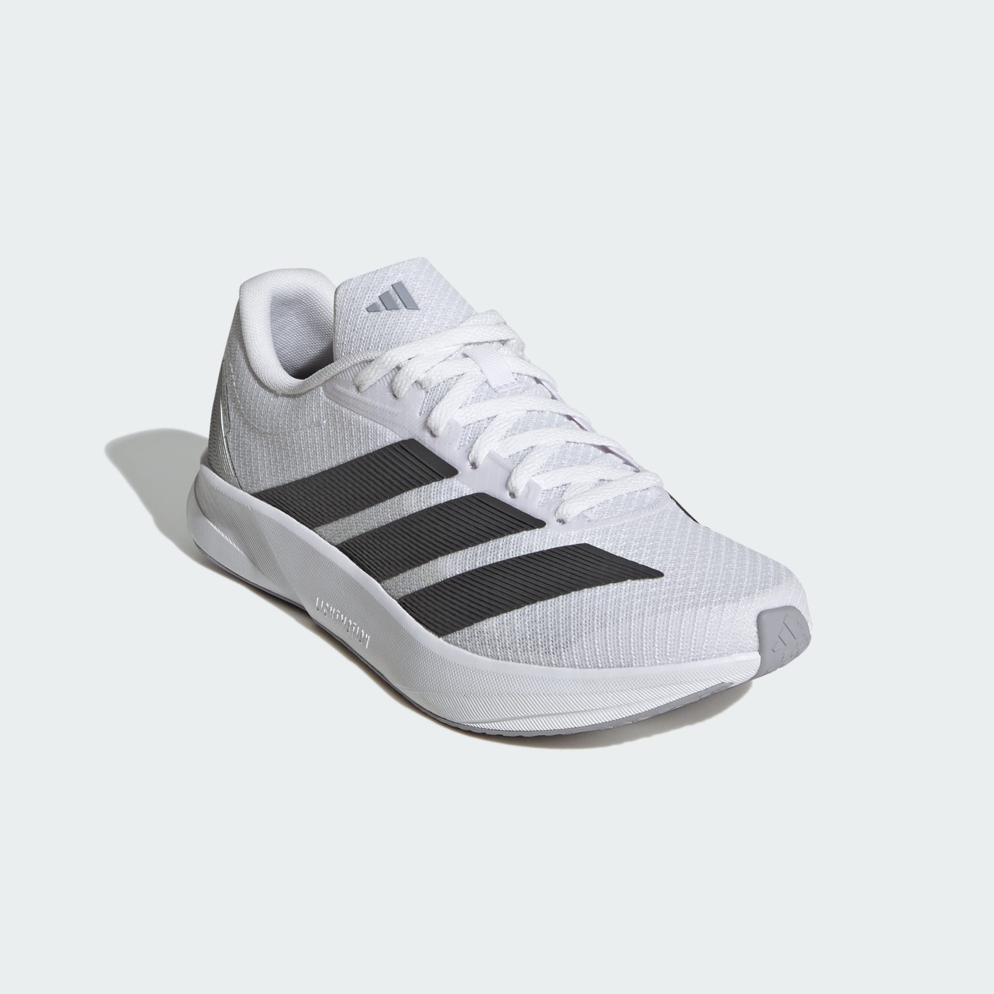 Cloud White / Grey Five / Halo Silver
